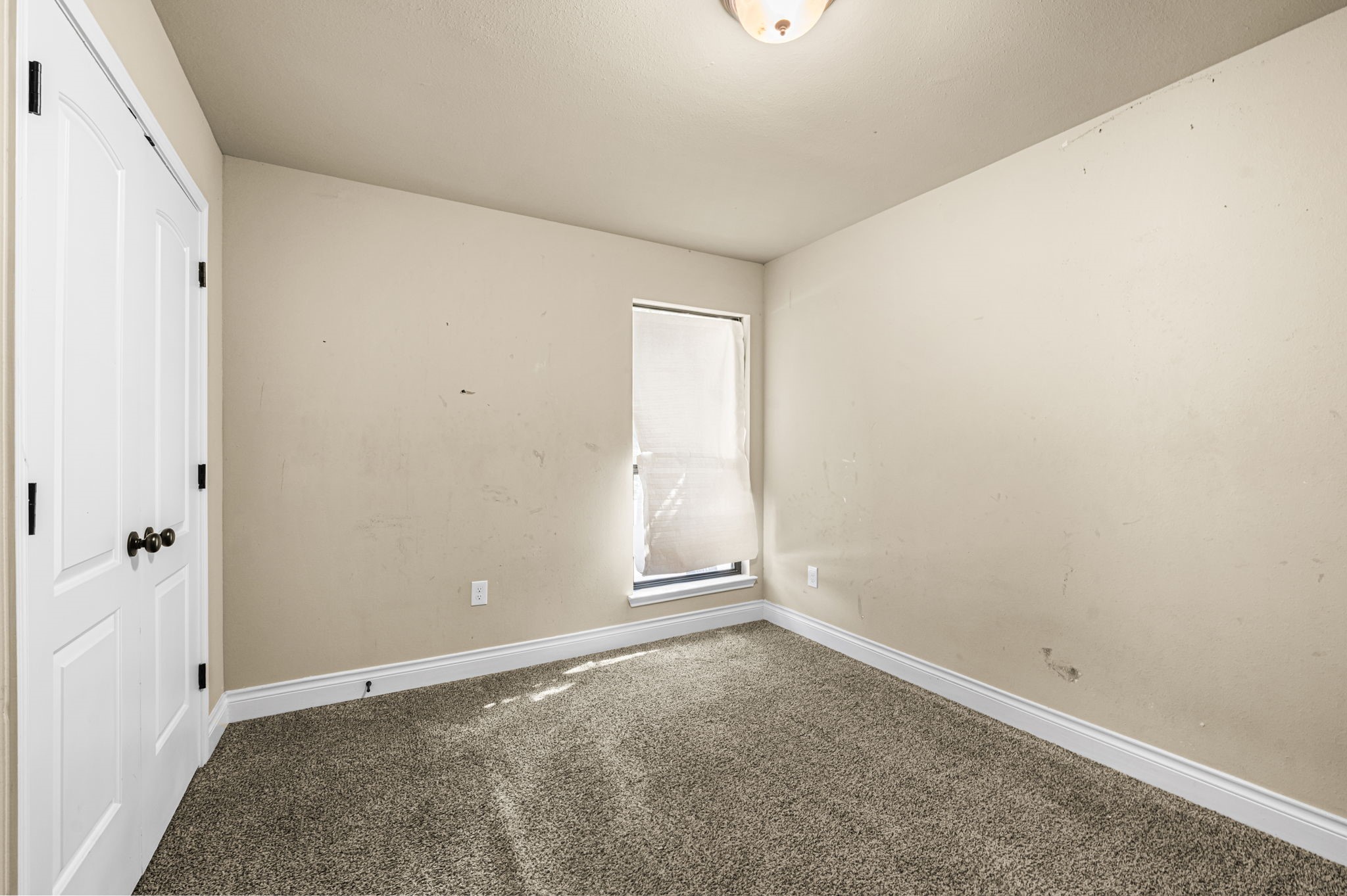 6838 Foster Street Property Photo 19