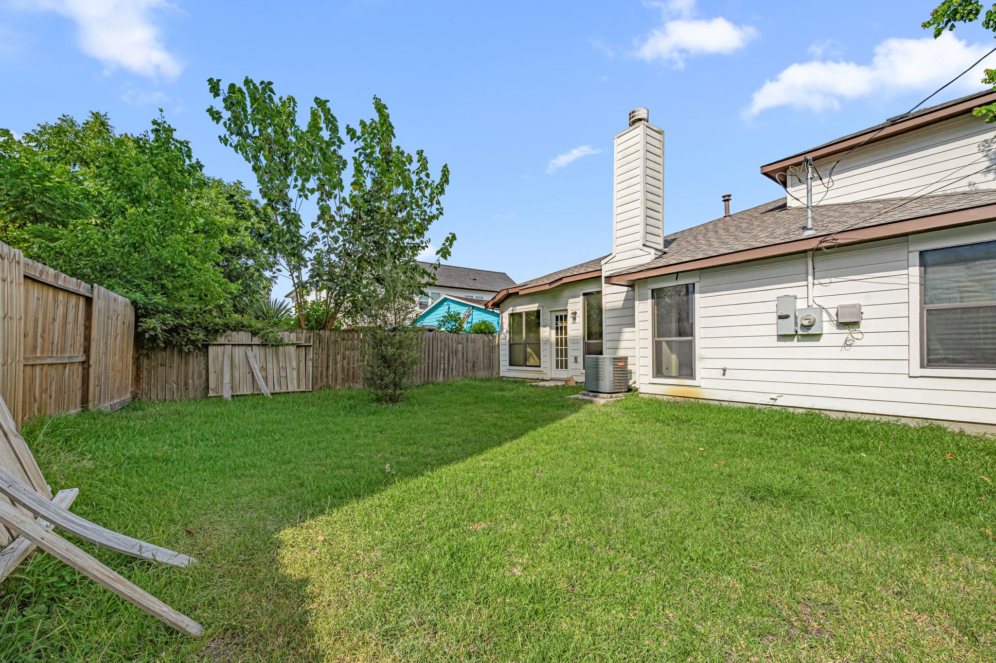 6838 Foster Street Property Photo 24
