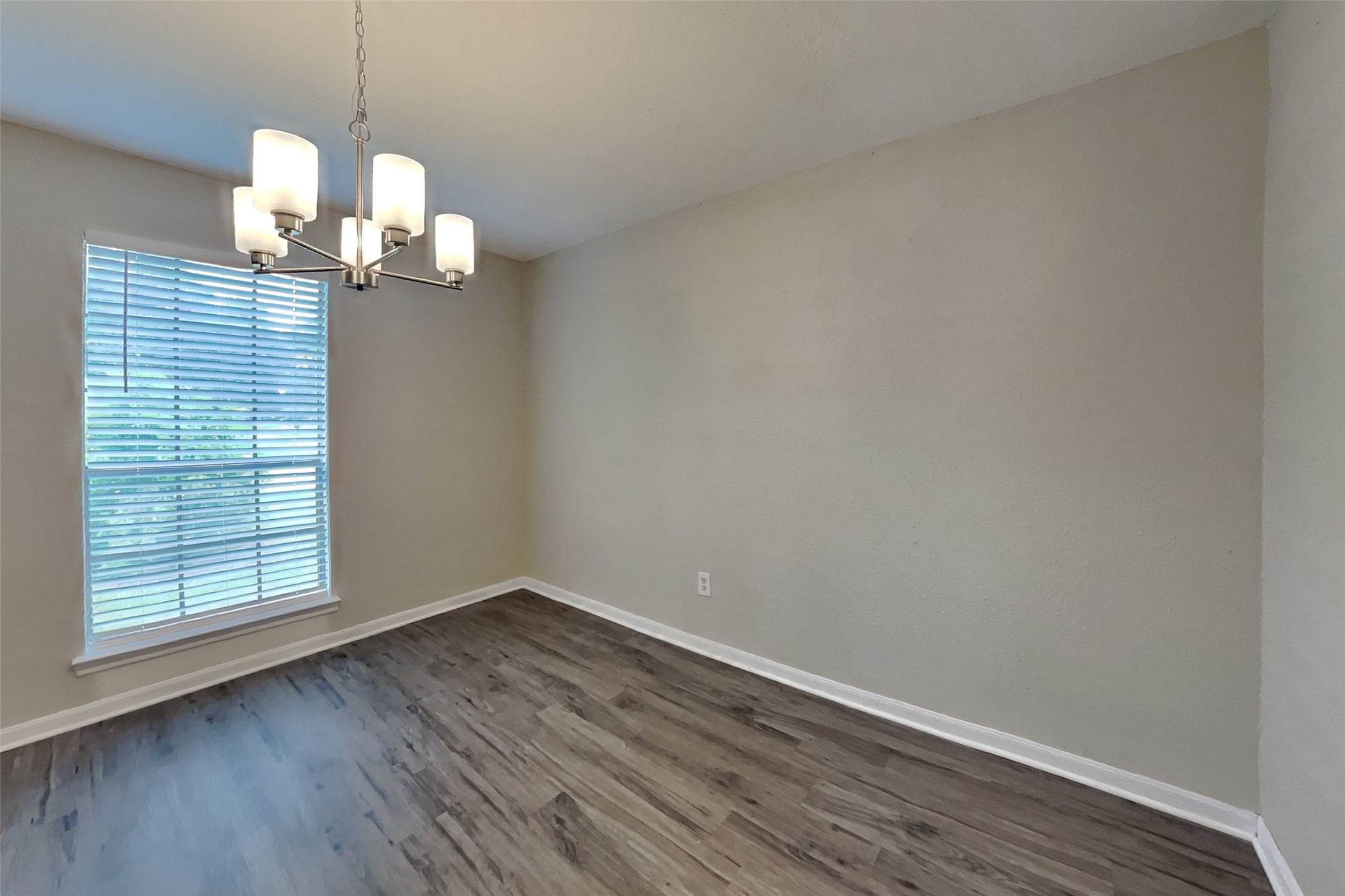 3126 Silver Springs Court Property Photo 7