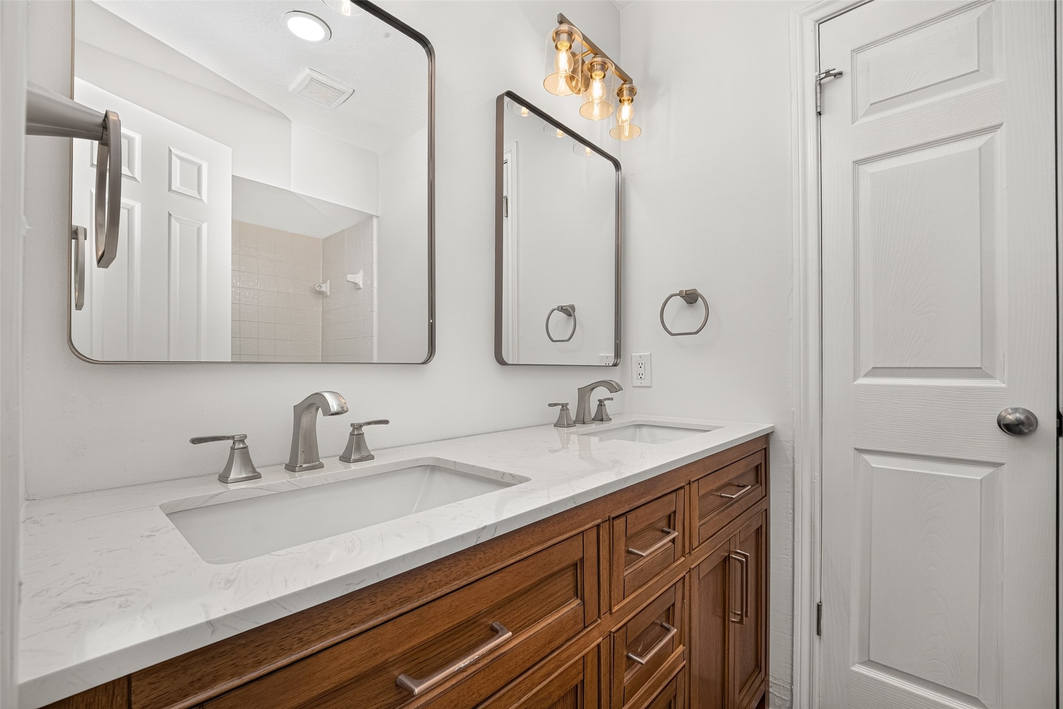 14603 Dawn Vale Drive Property Photo 30