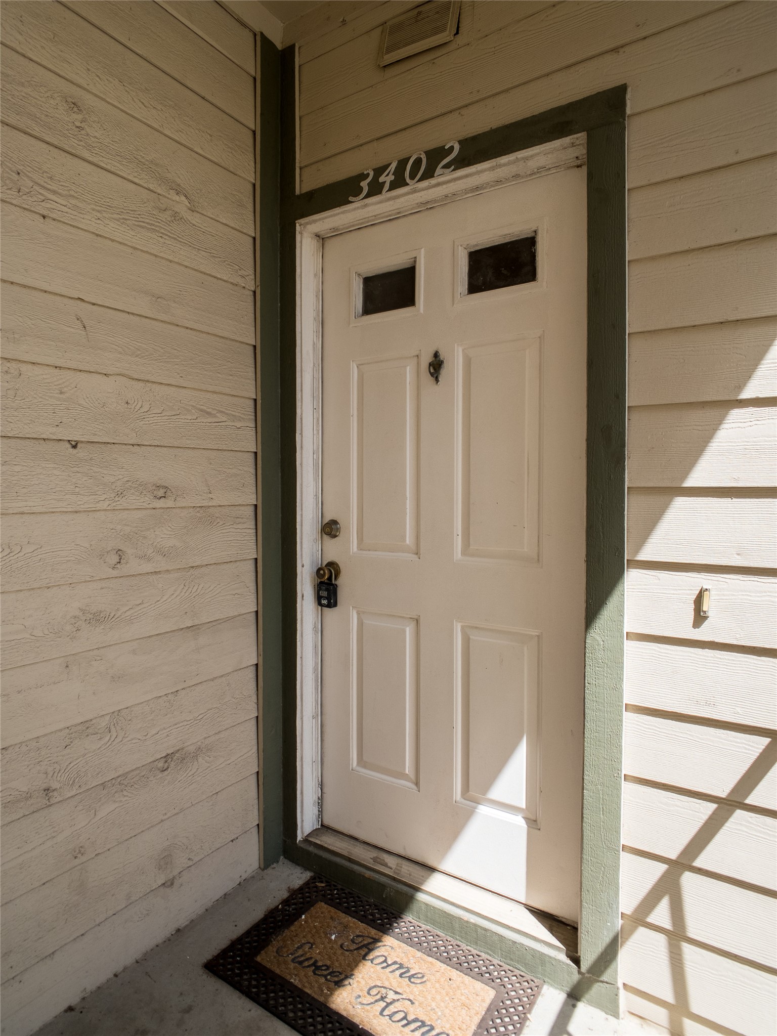 6500 Harbor Town Drive 3402 Property Photo 1