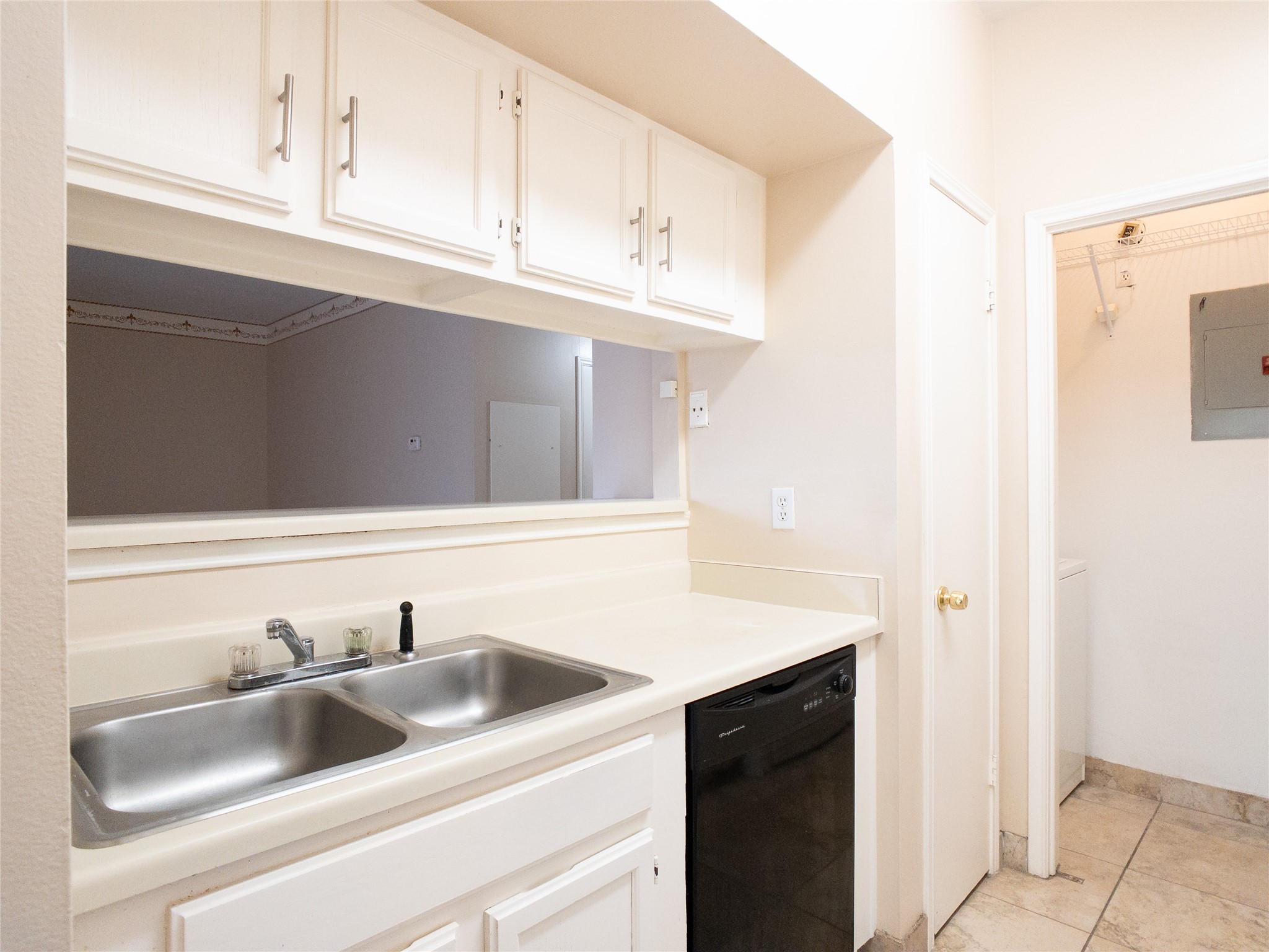 6500 Harbor Town Drive 3402 Property Photo 10