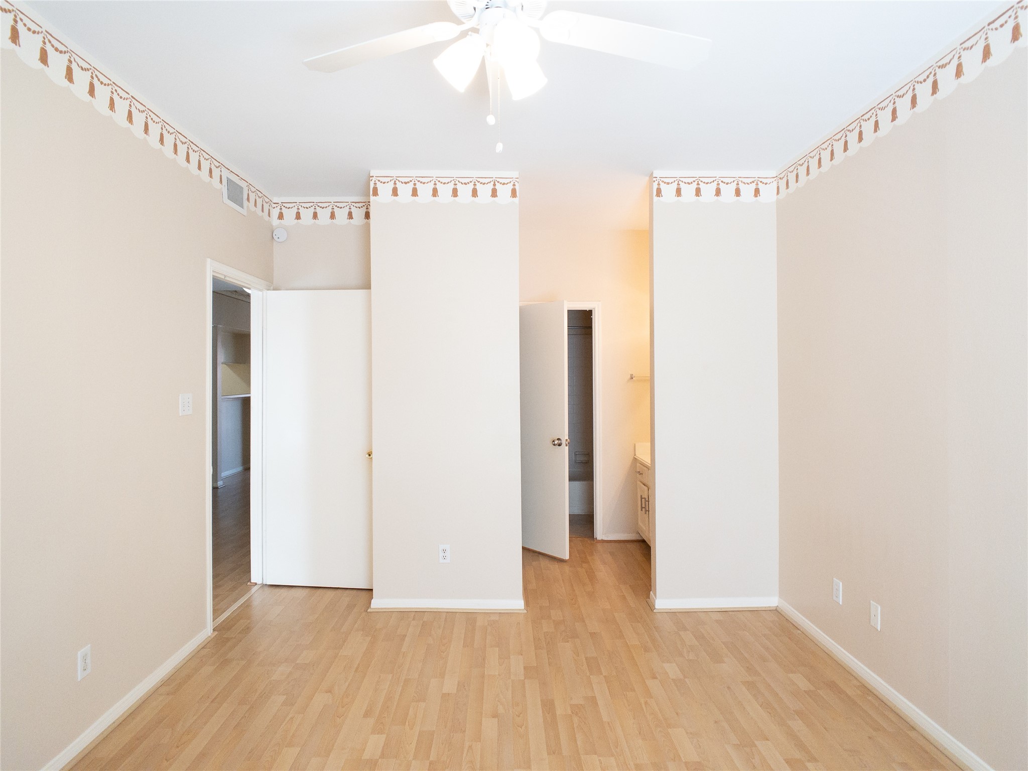 6500 Harbor Town Drive 3402 Property Photo 22