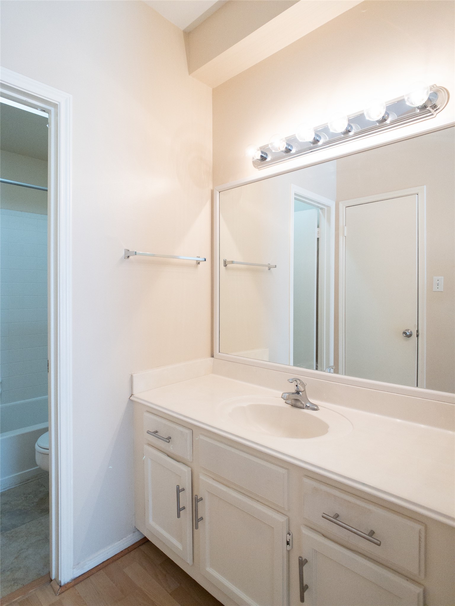 6500 Harbor Town Drive 3402 Property Photo 23