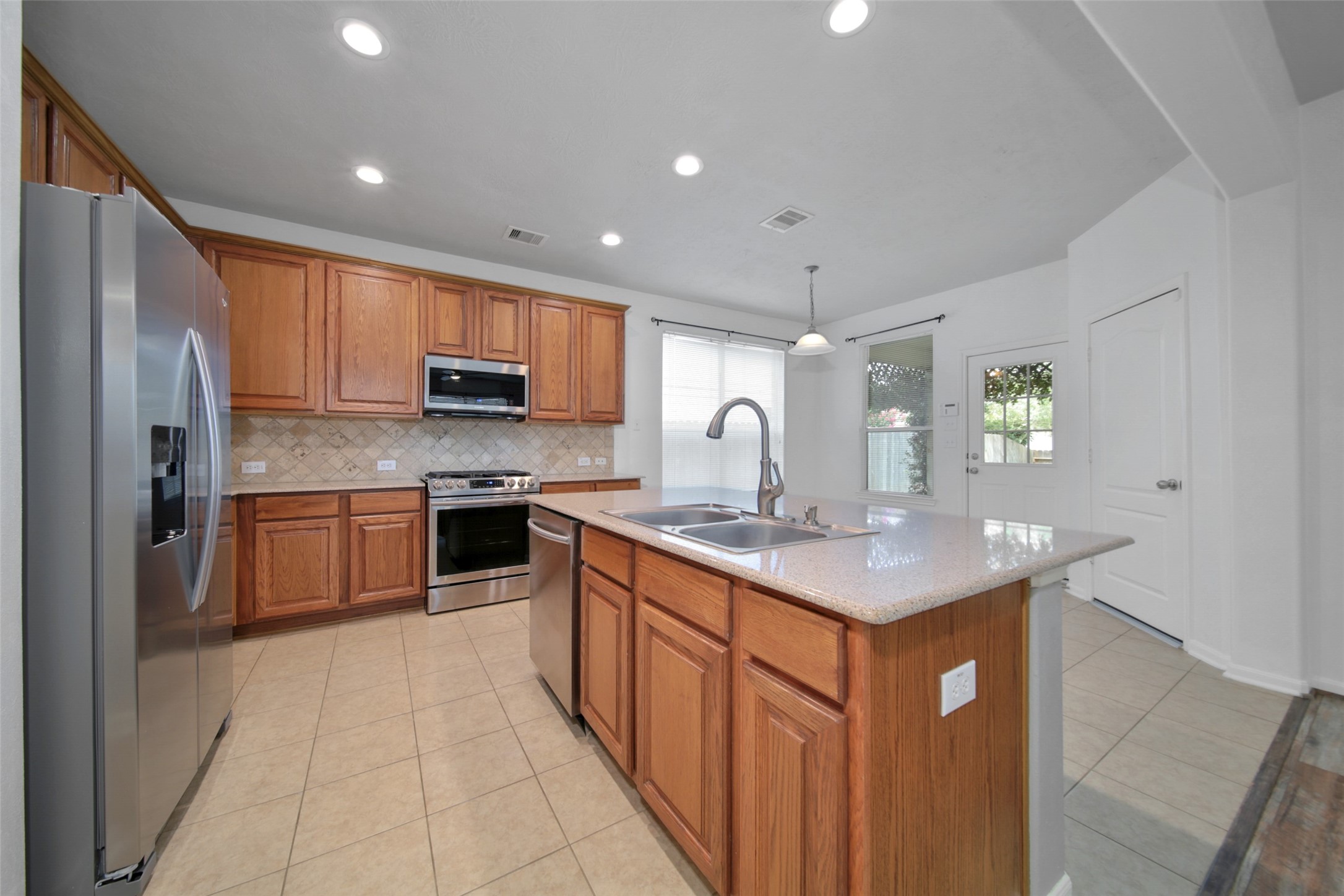 17247 Mitchell Pass Lane Property Photo 12