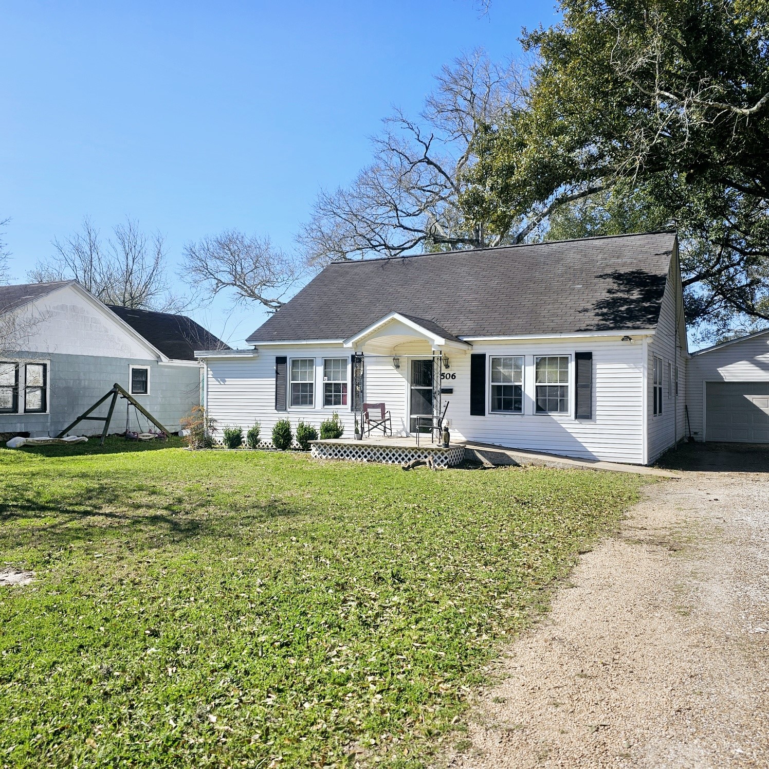 506 Lincoln Street Property Photo 1