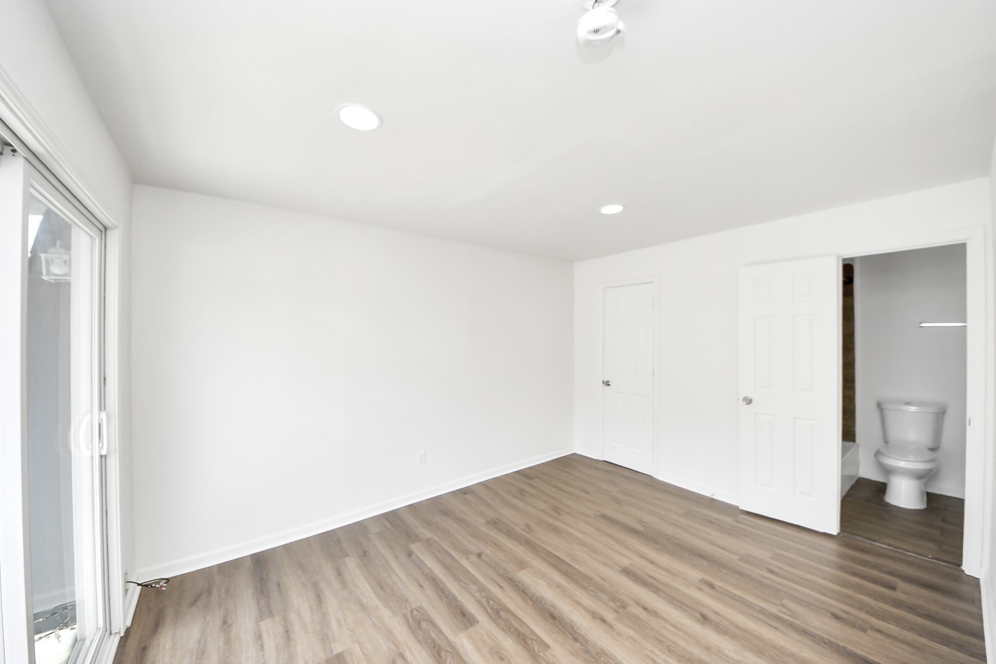 12068 Beechnut Street C Property Photo 34