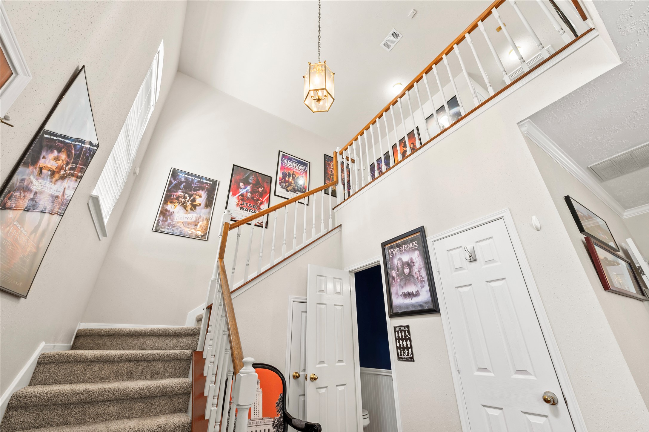 1289 El Camino Village Drive Property Photo 8