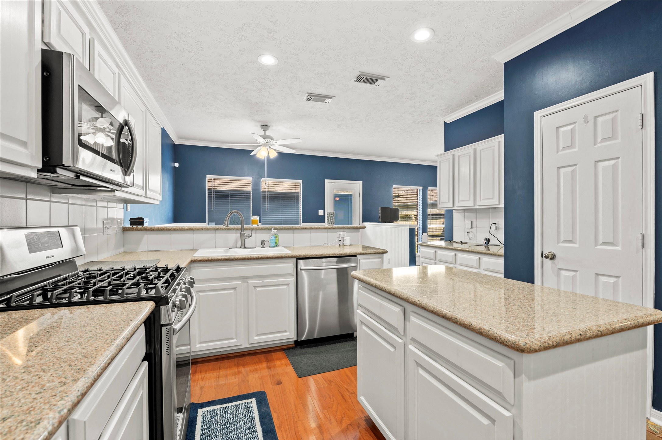 1289 El Camino Village Drive Property Photo 16