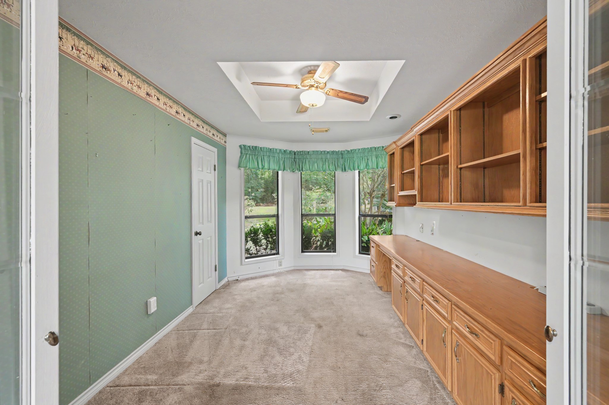 98 Glenheath Property Photo 9