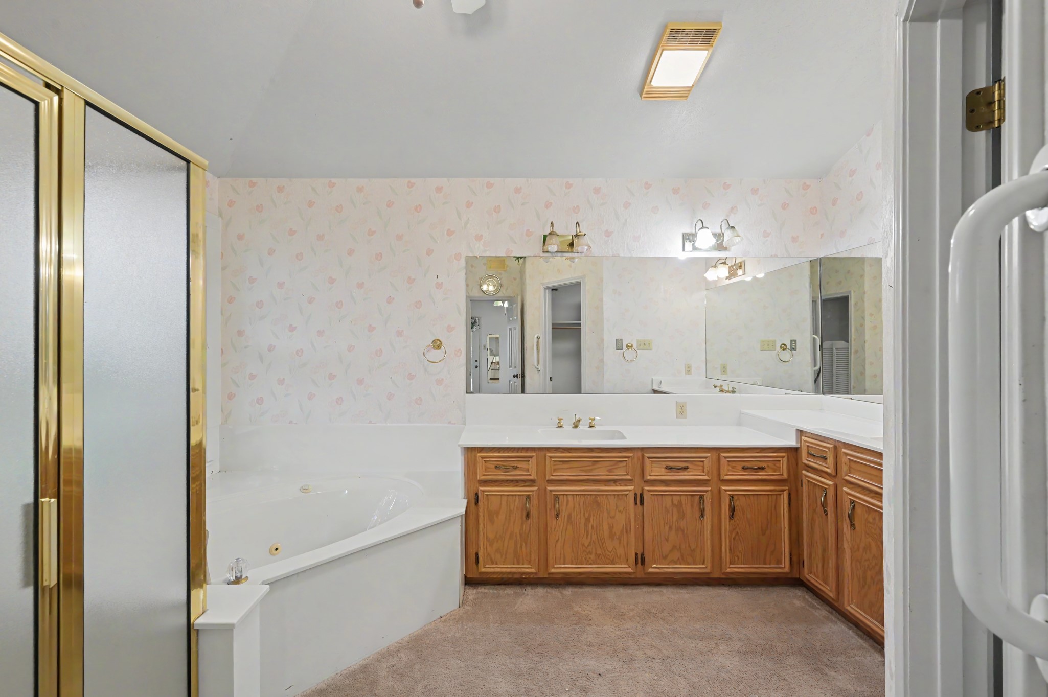 98 Glenheath Property Photo 21