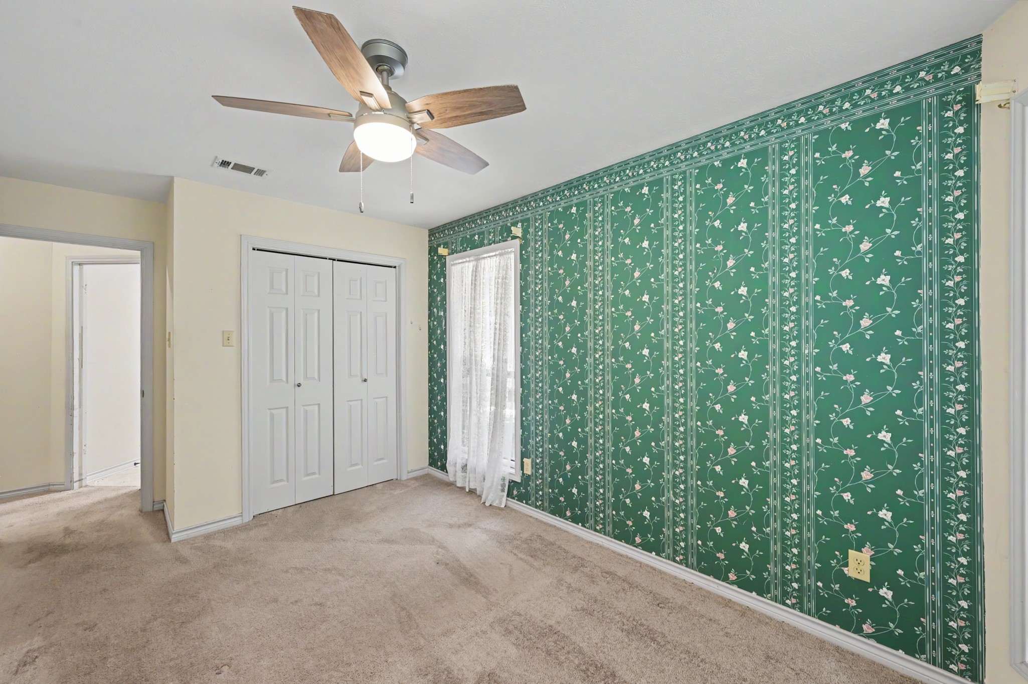 98 Glenheath Property Photo 30