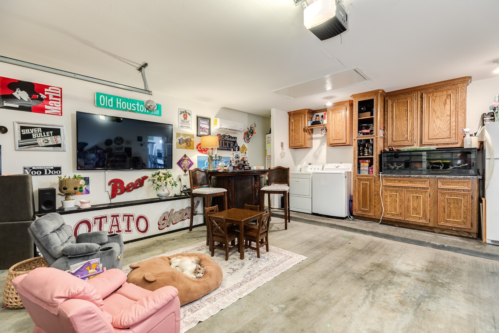 617 E Myrtle Street Property Photo 24