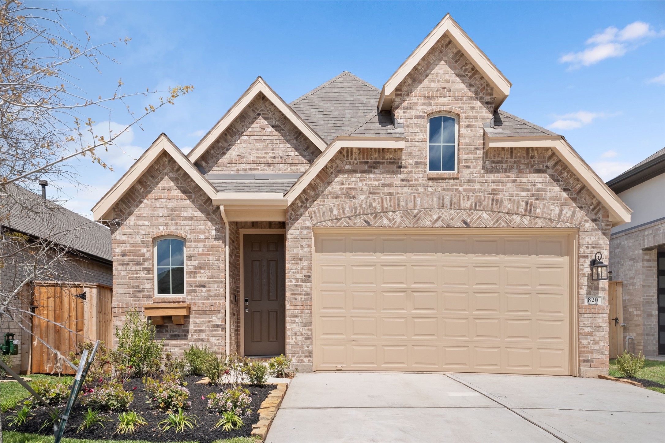 820 Sendero Trail Property Photo 1