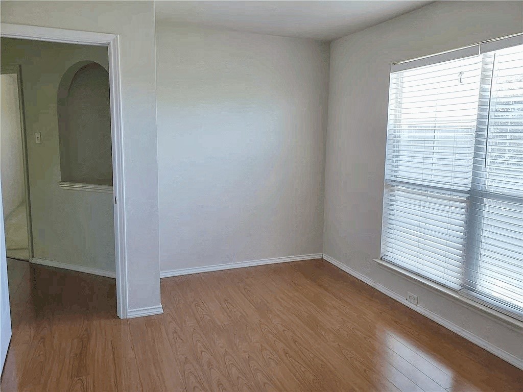 15125 Donna Jane Loop Property Photo 6