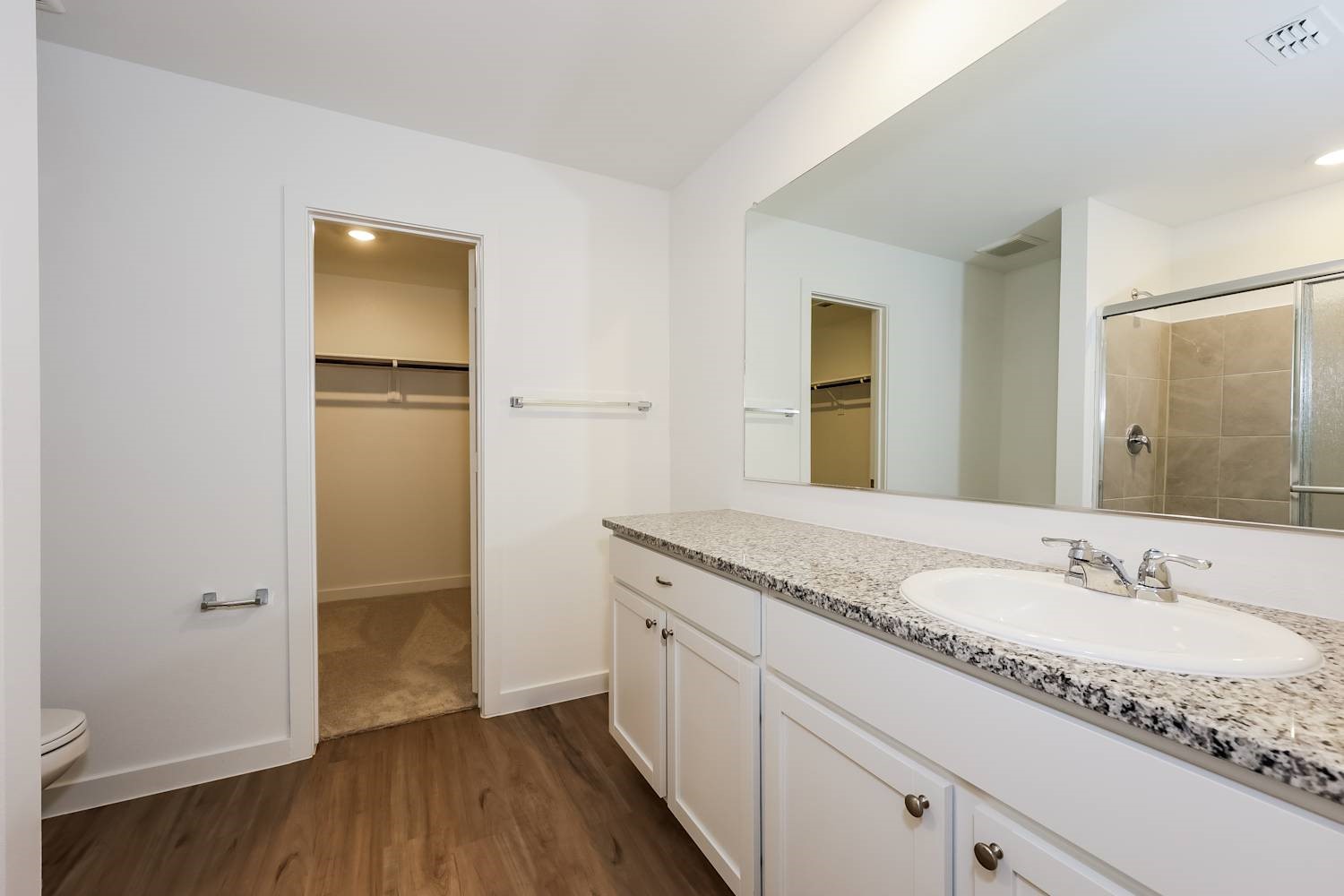 4901 Draper Ridge Drive Property Photo 13
