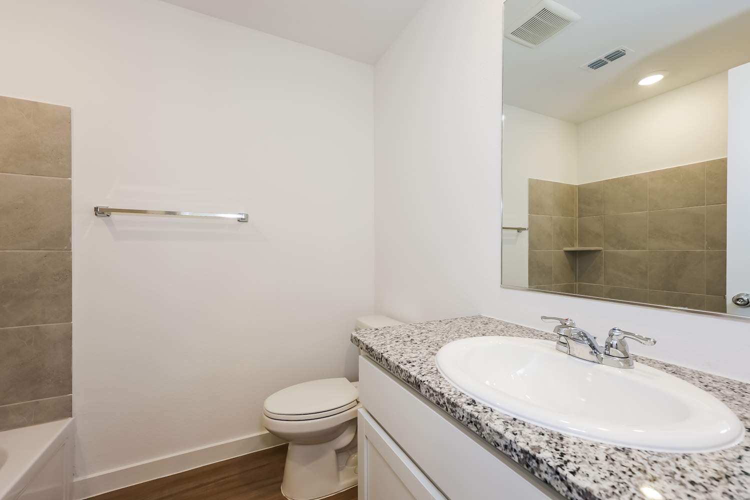 4901 Draper Ridge Drive Property Photo 16