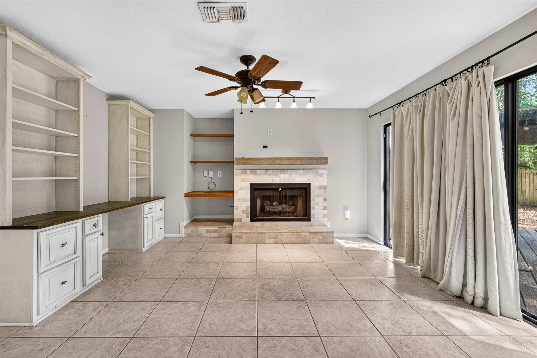 11 N Mossrock Road Property Photo 15