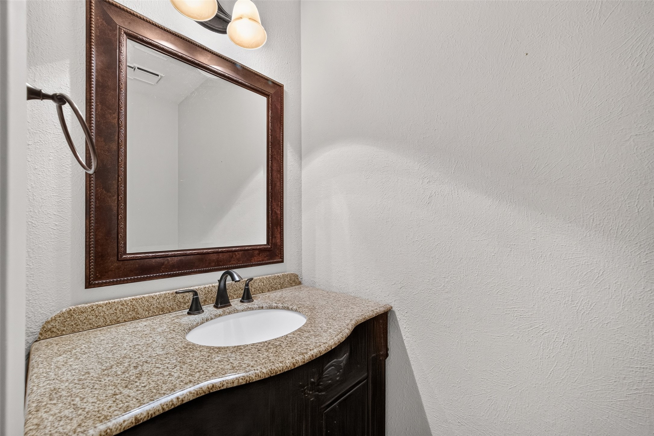 11 N Mossrock Road Property Photo 23