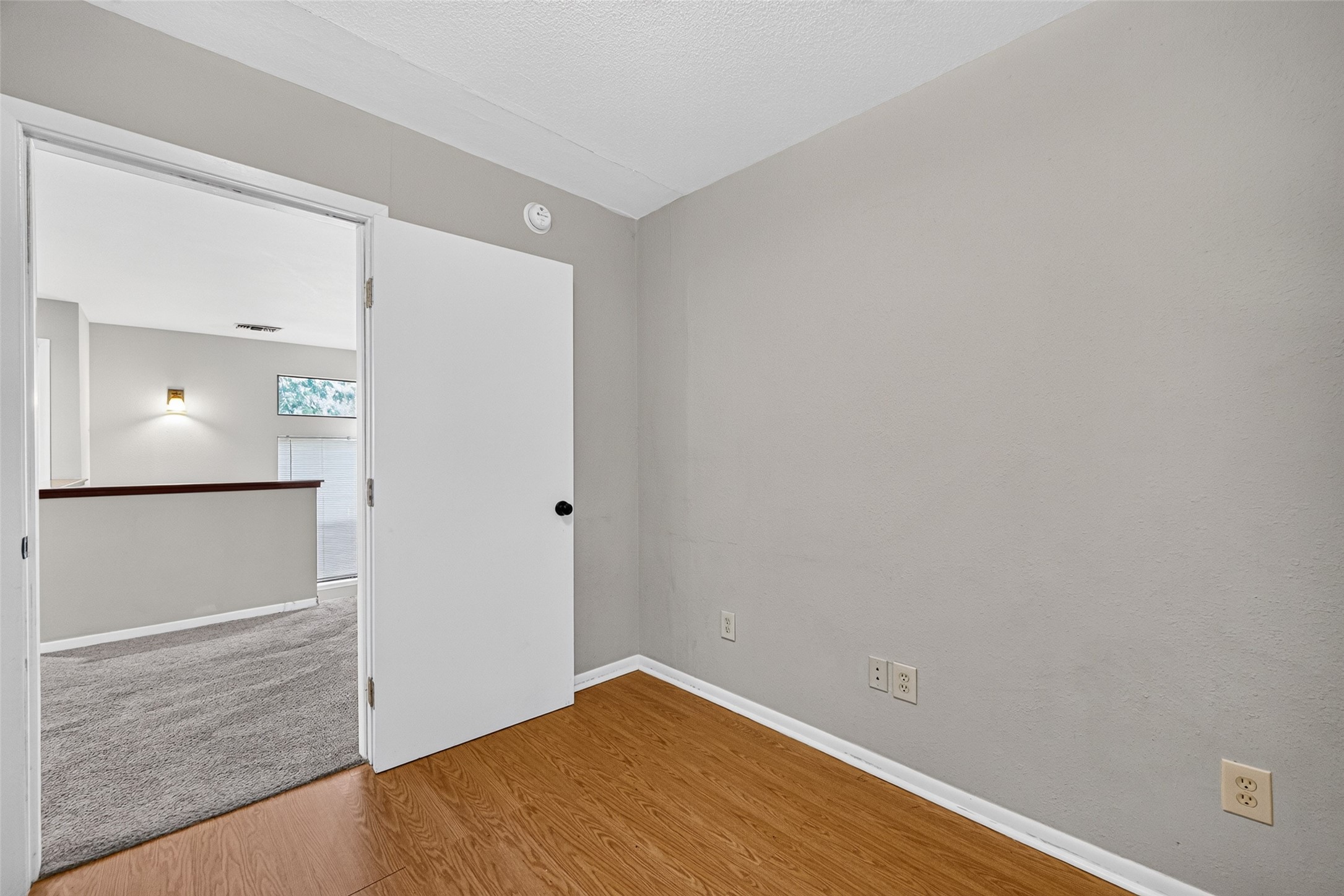 11 N Mossrock Road Property Photo 28