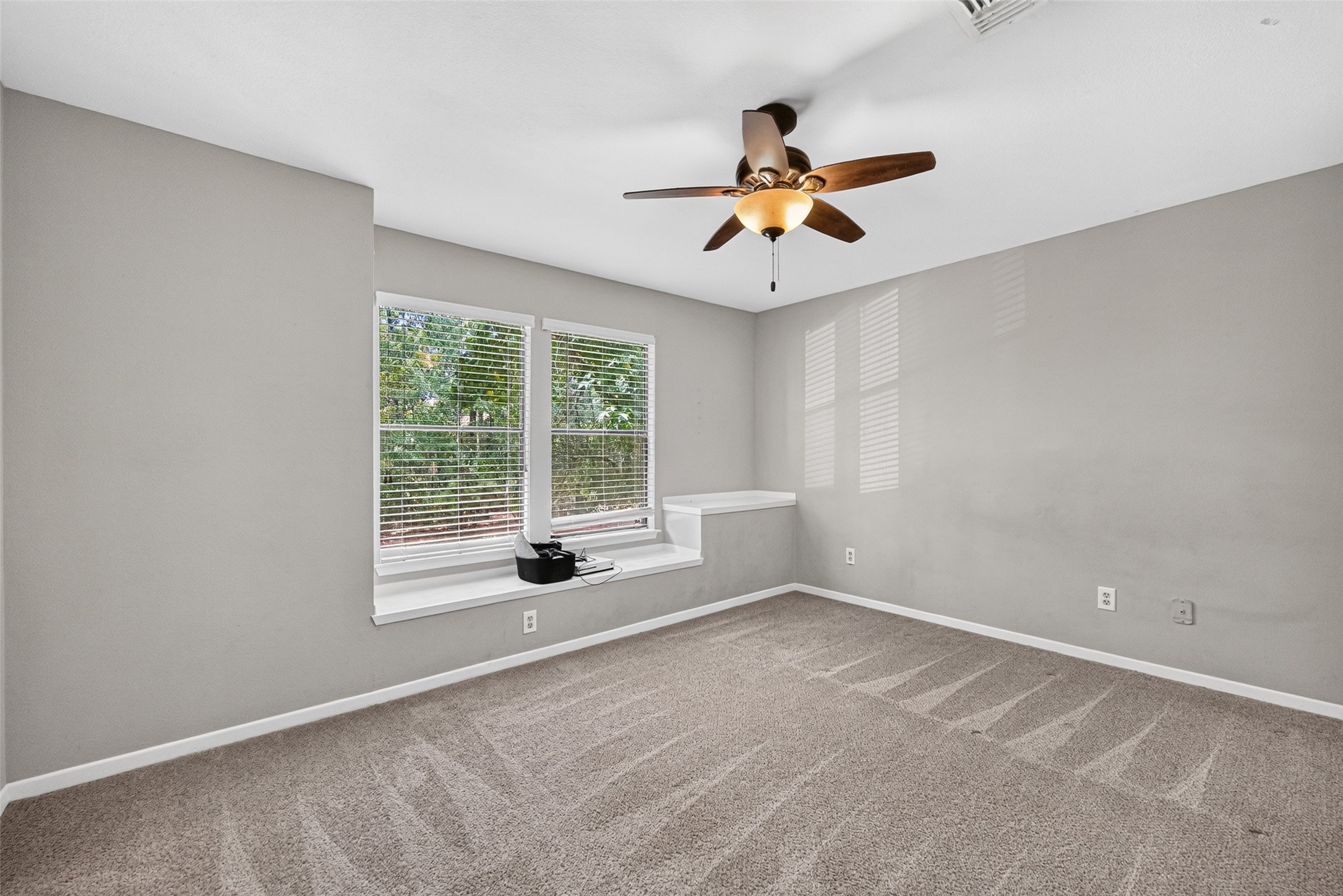 11 N Mossrock Road Property Photo 34