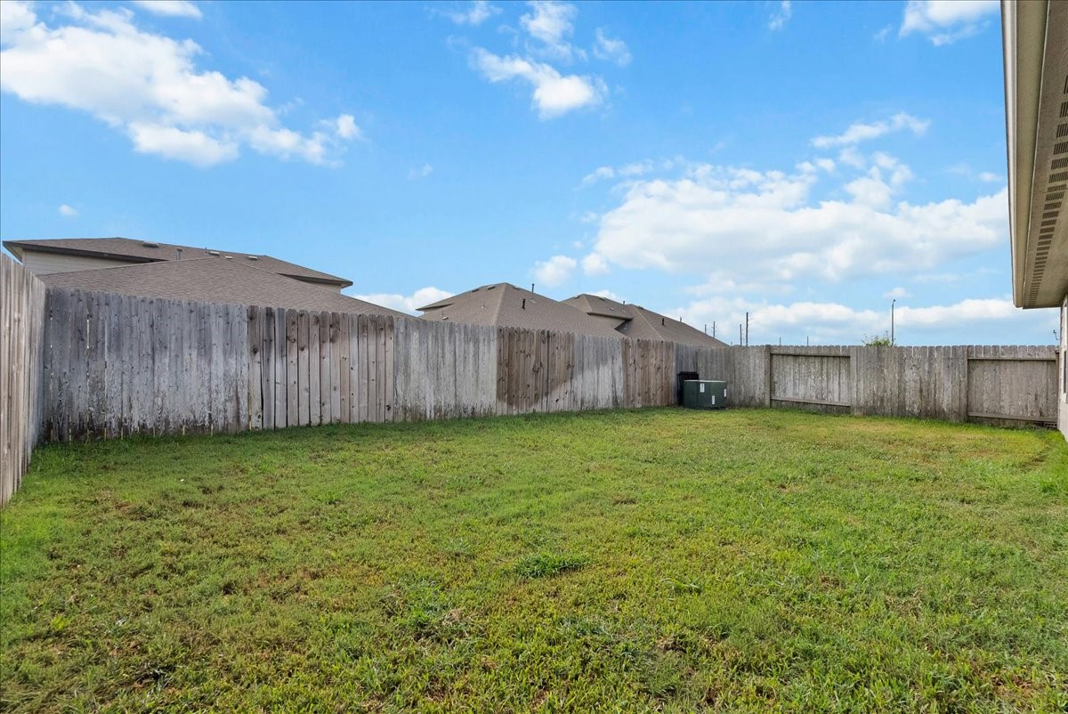 8207 Sugar Cane Lane Property Photo 33