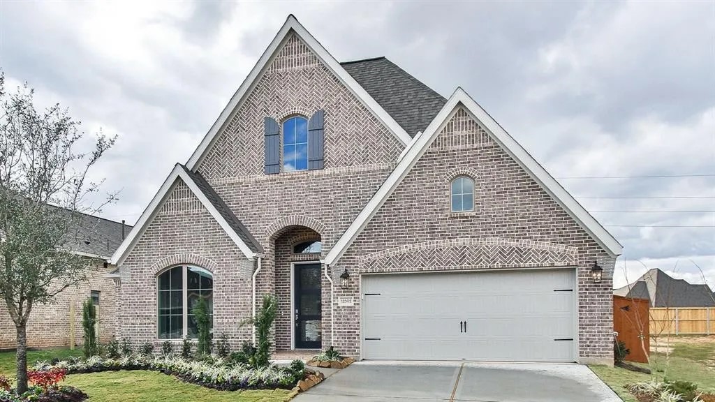 12502 Kinmundy Lane Property Photo 1