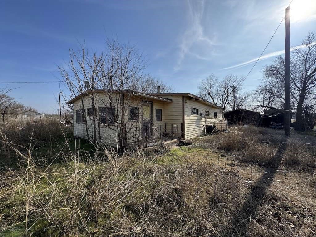 502 E Franklin Avenue Property Photo