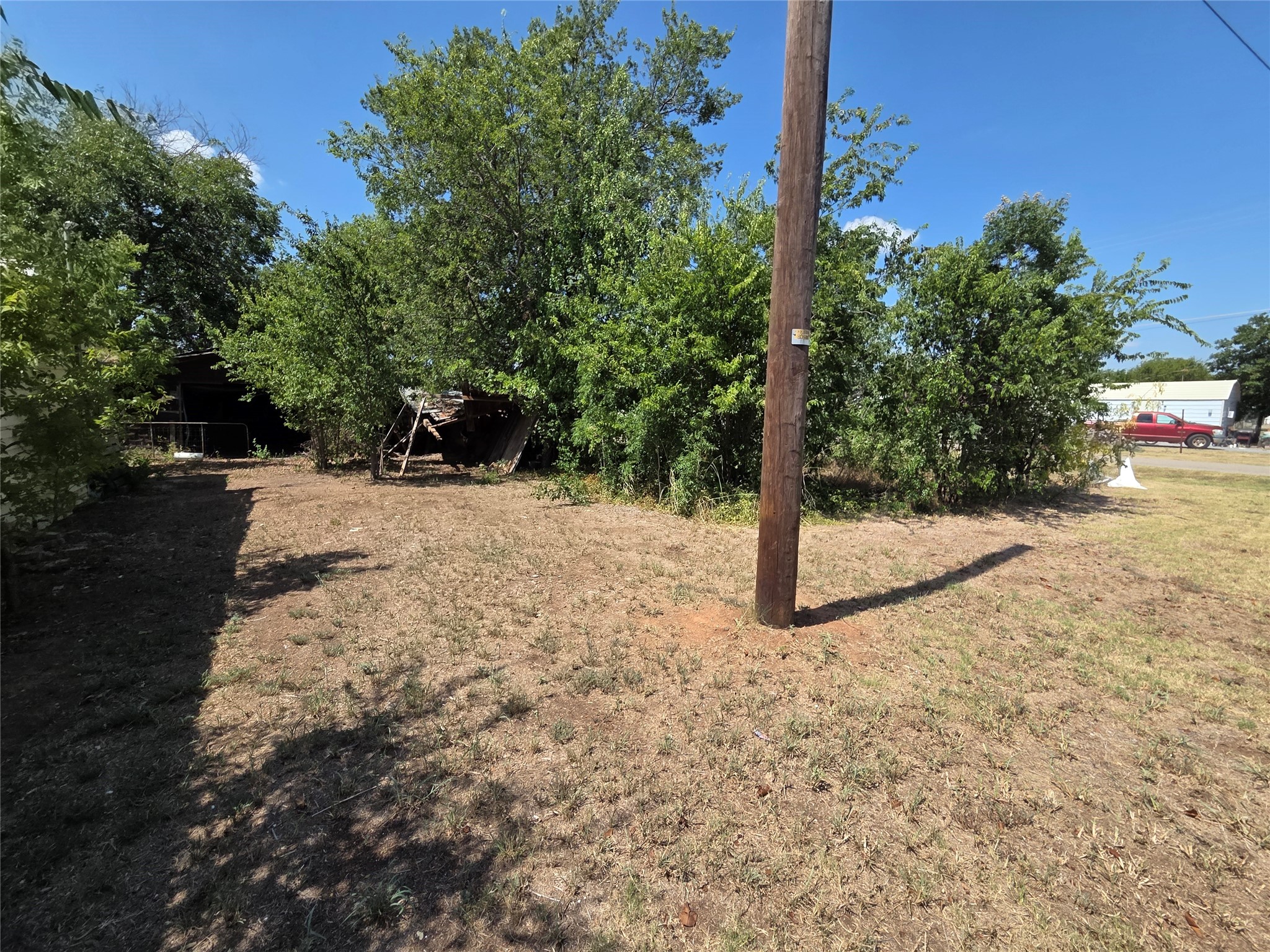 502 E Franklin Avenue Property Photo 9
