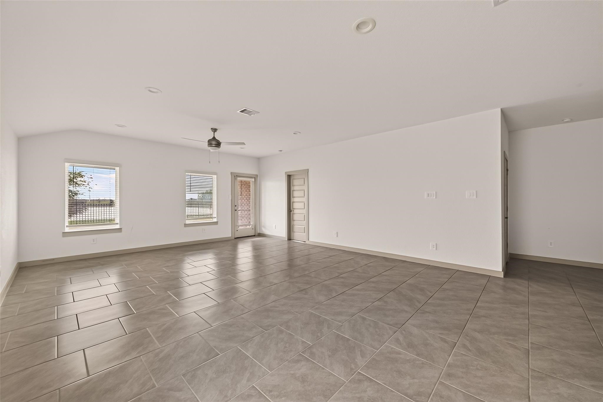 28943 Yachting Point Lane Property Photo 6