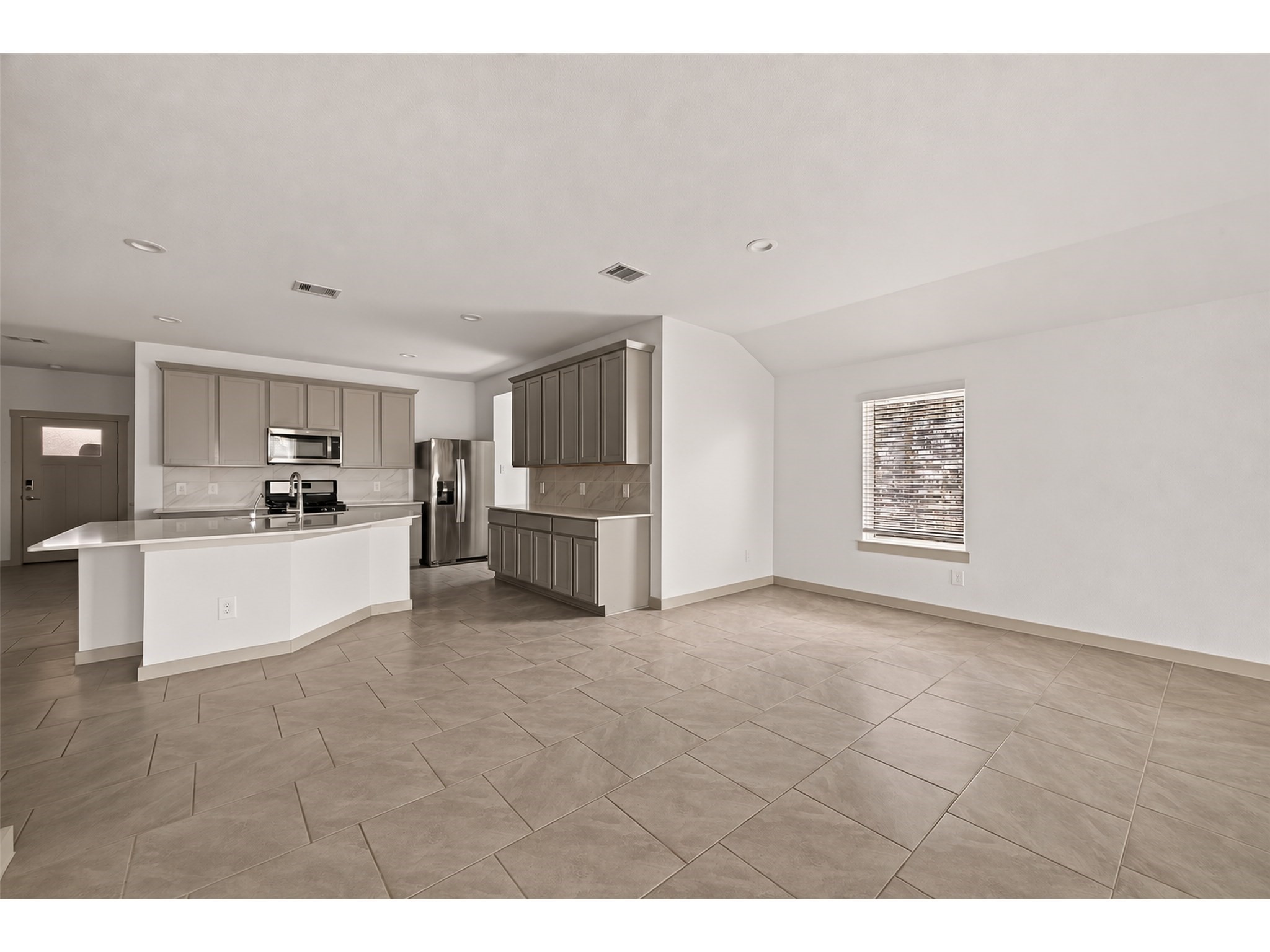 28943 Yachting Point Lane Property Photo 8