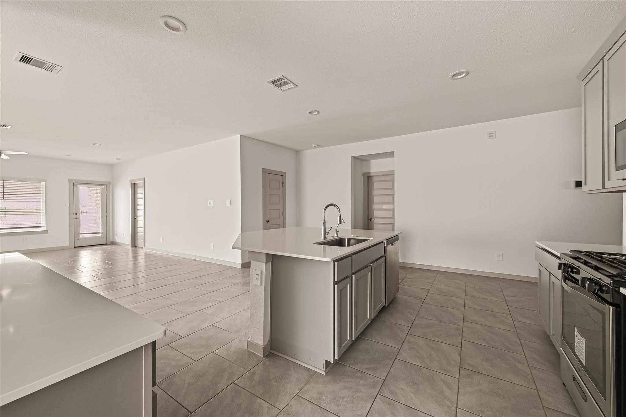 28943 Yachting Point Lane Property Photo 13