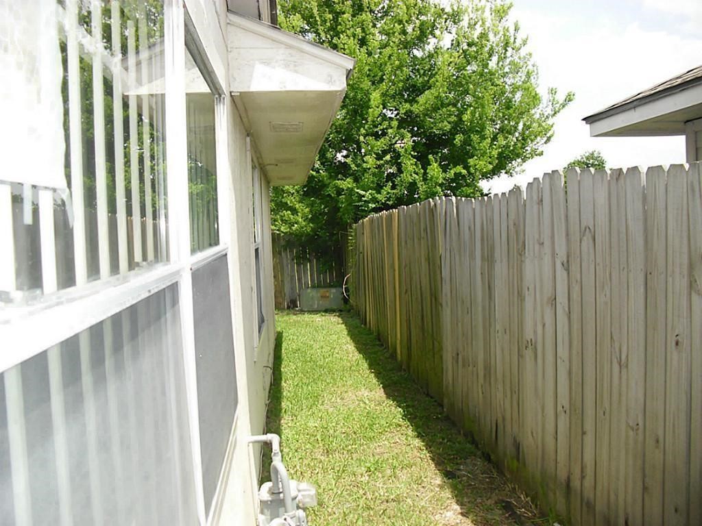 16505 Monte Carlo Lane Property Photo 10