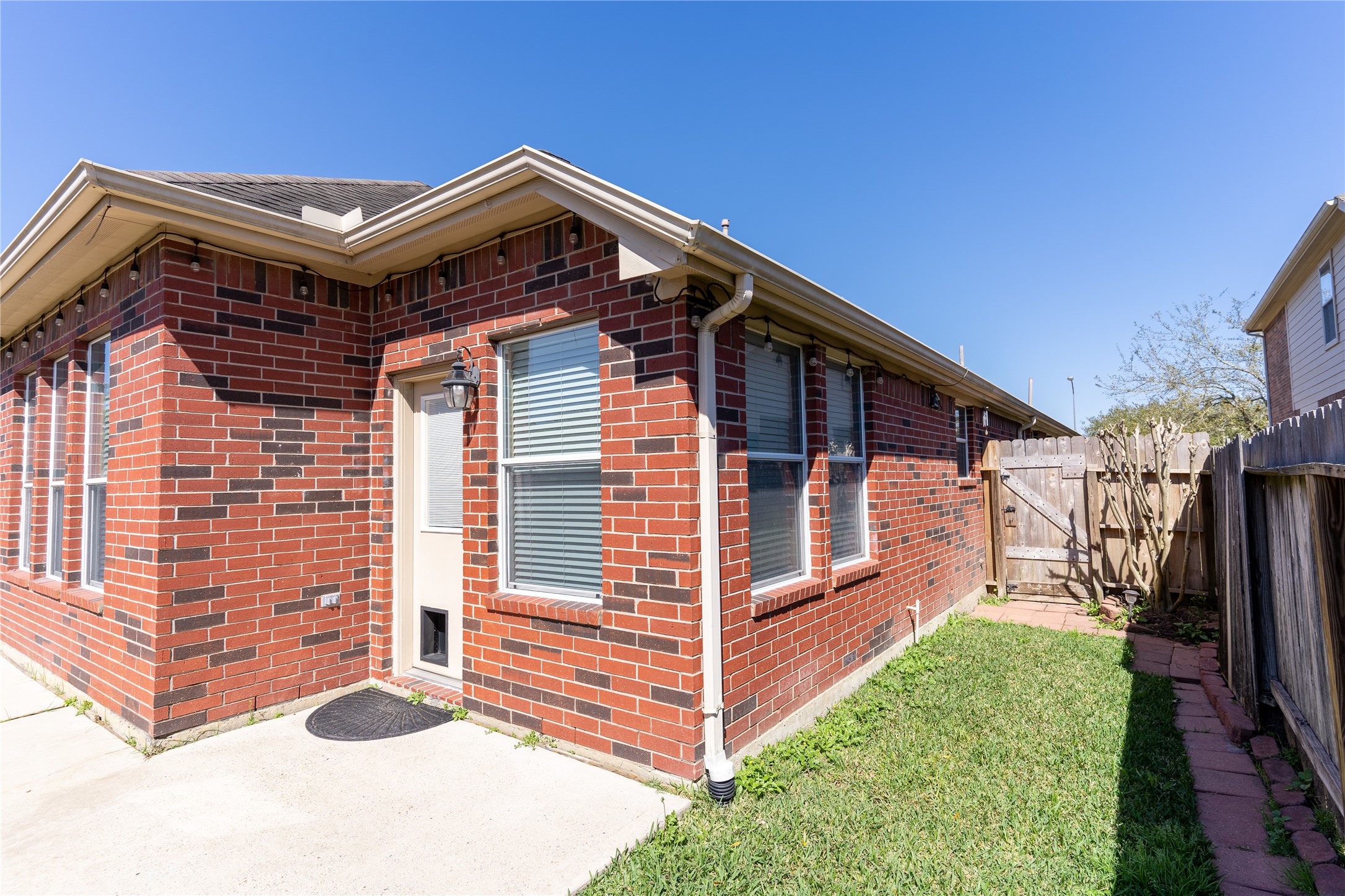 16123 Hitching Post Court Property Photo 26