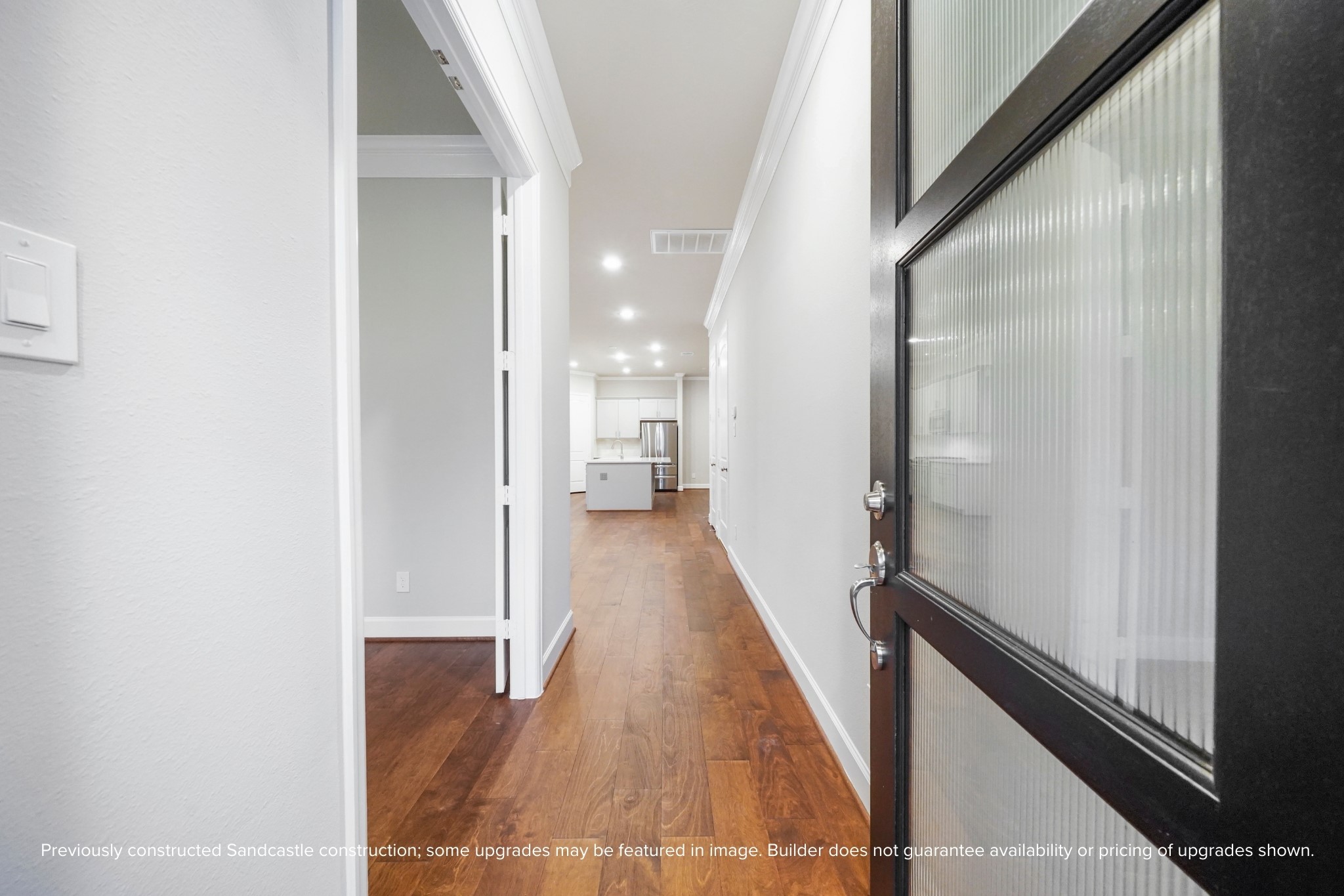1534 W 34th Street Property Photo 3