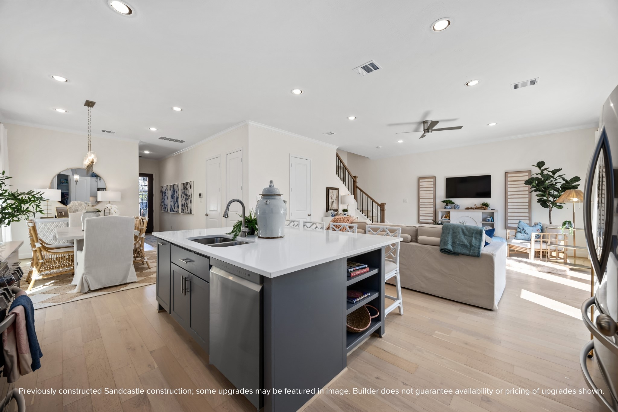 1534 W 34th Street Property Photo 10
