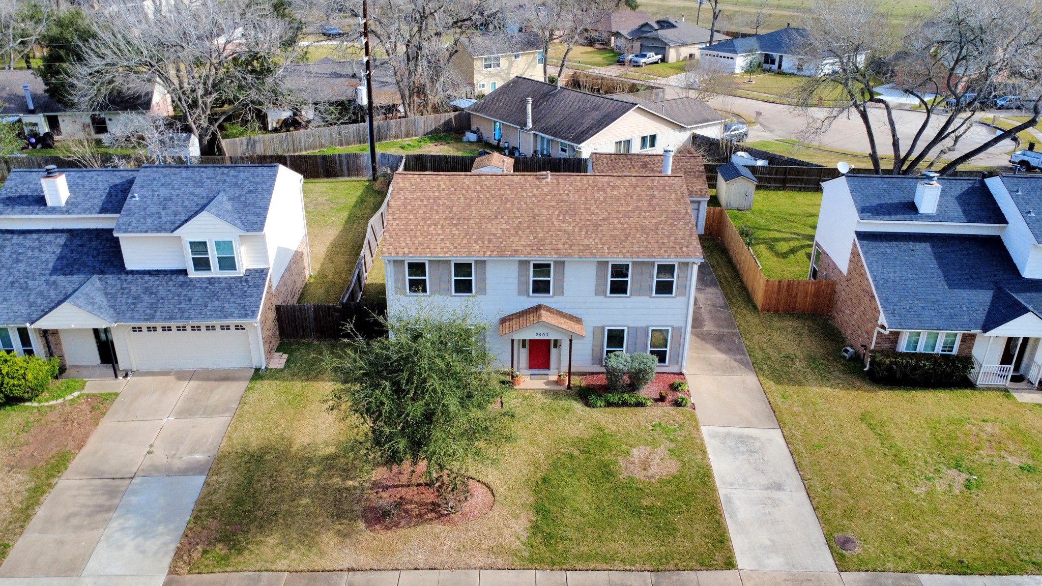 2503 Country Place Drive Property Photo 6