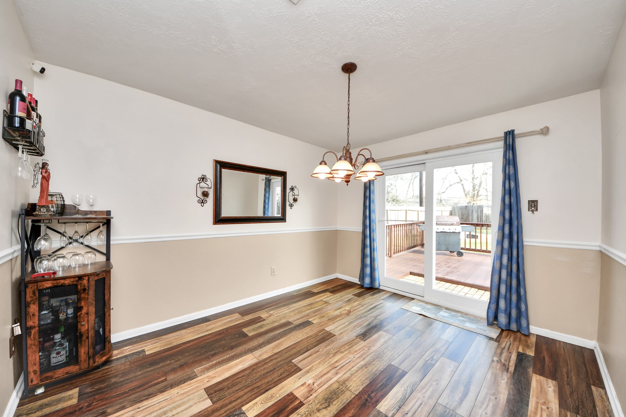 2503 Country Place Drive Property Photo 13