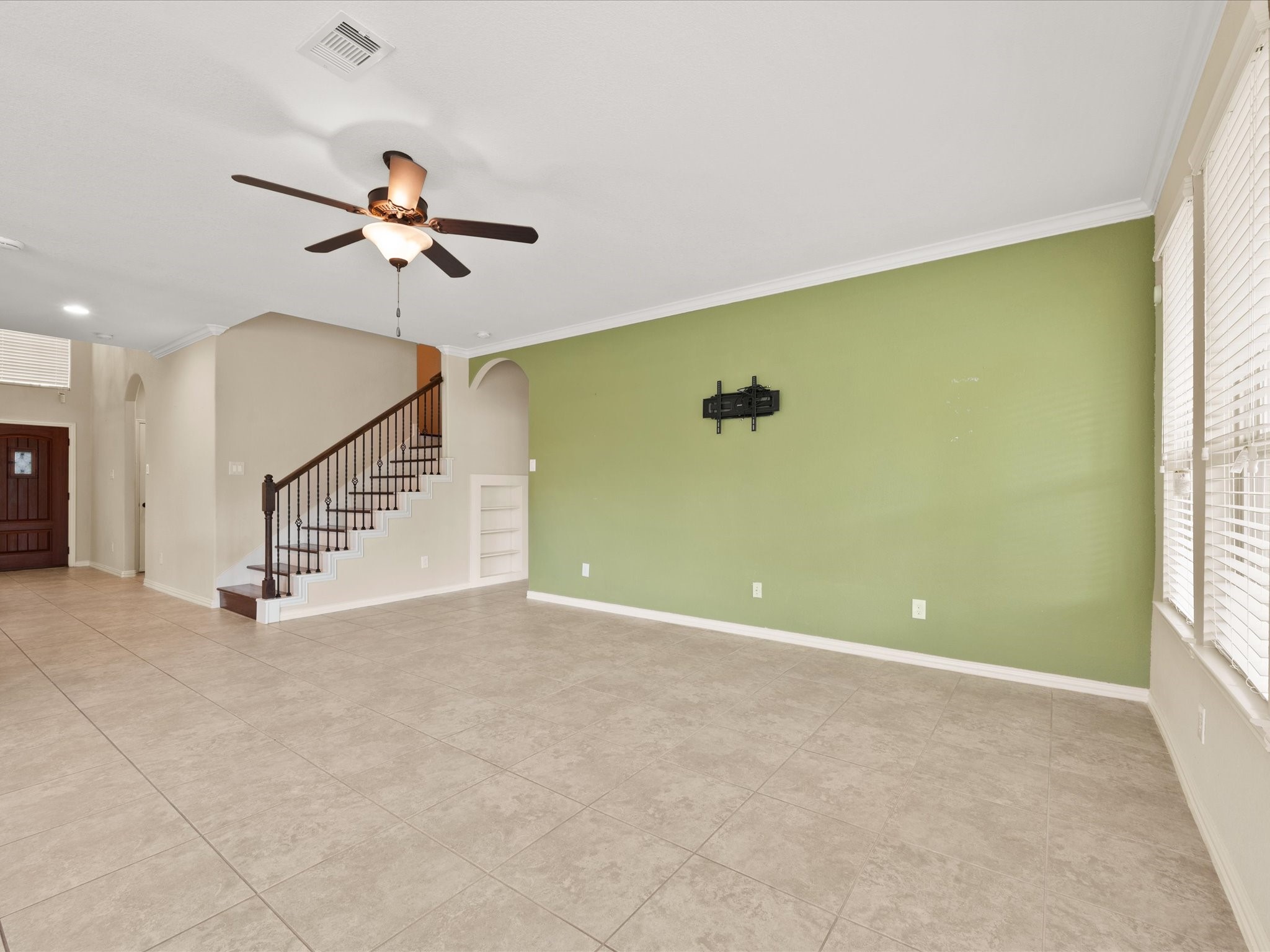 23468 Aiken Woods Drive Property Photo 6