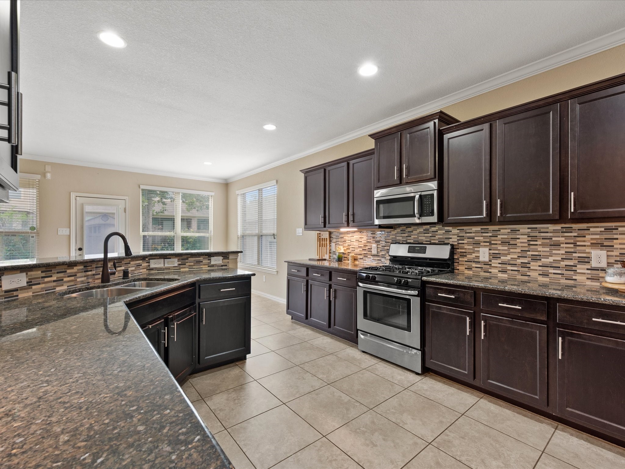 23468 Aiken Woods Drive Property Photo 7