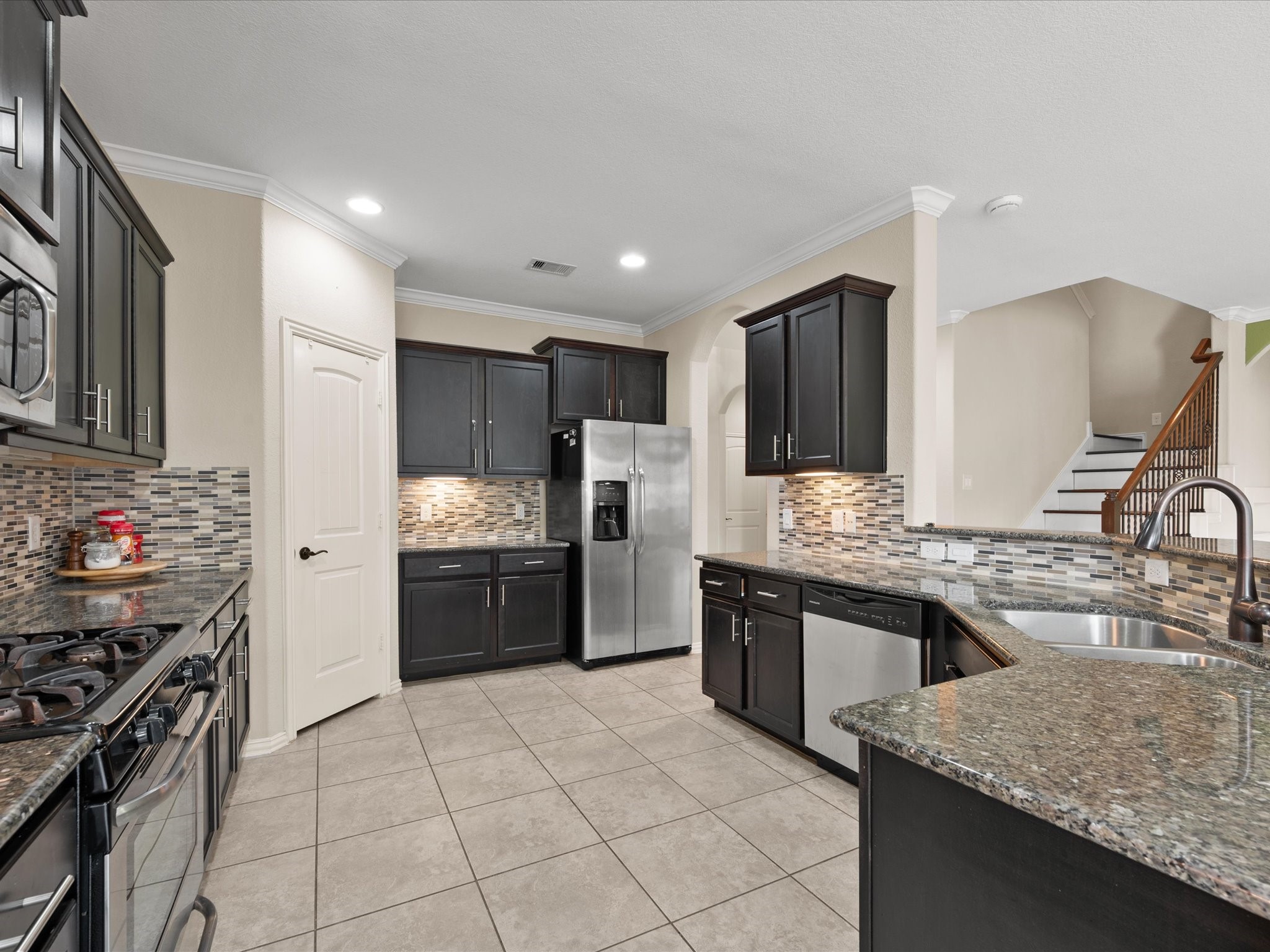 23468 Aiken Woods Drive Property Photo 8
