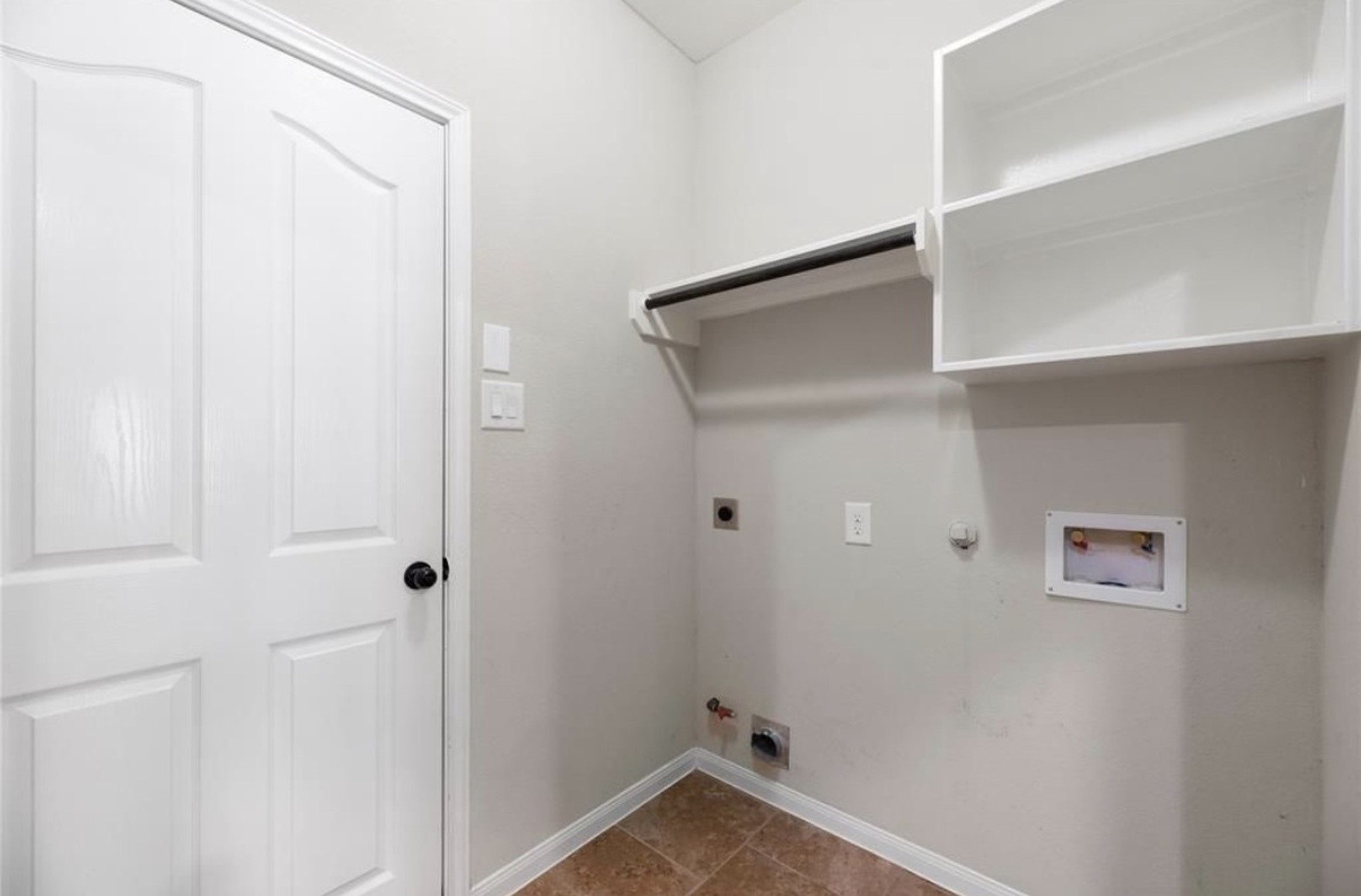 16026 Rustlers Trail Lane Property Photo 8