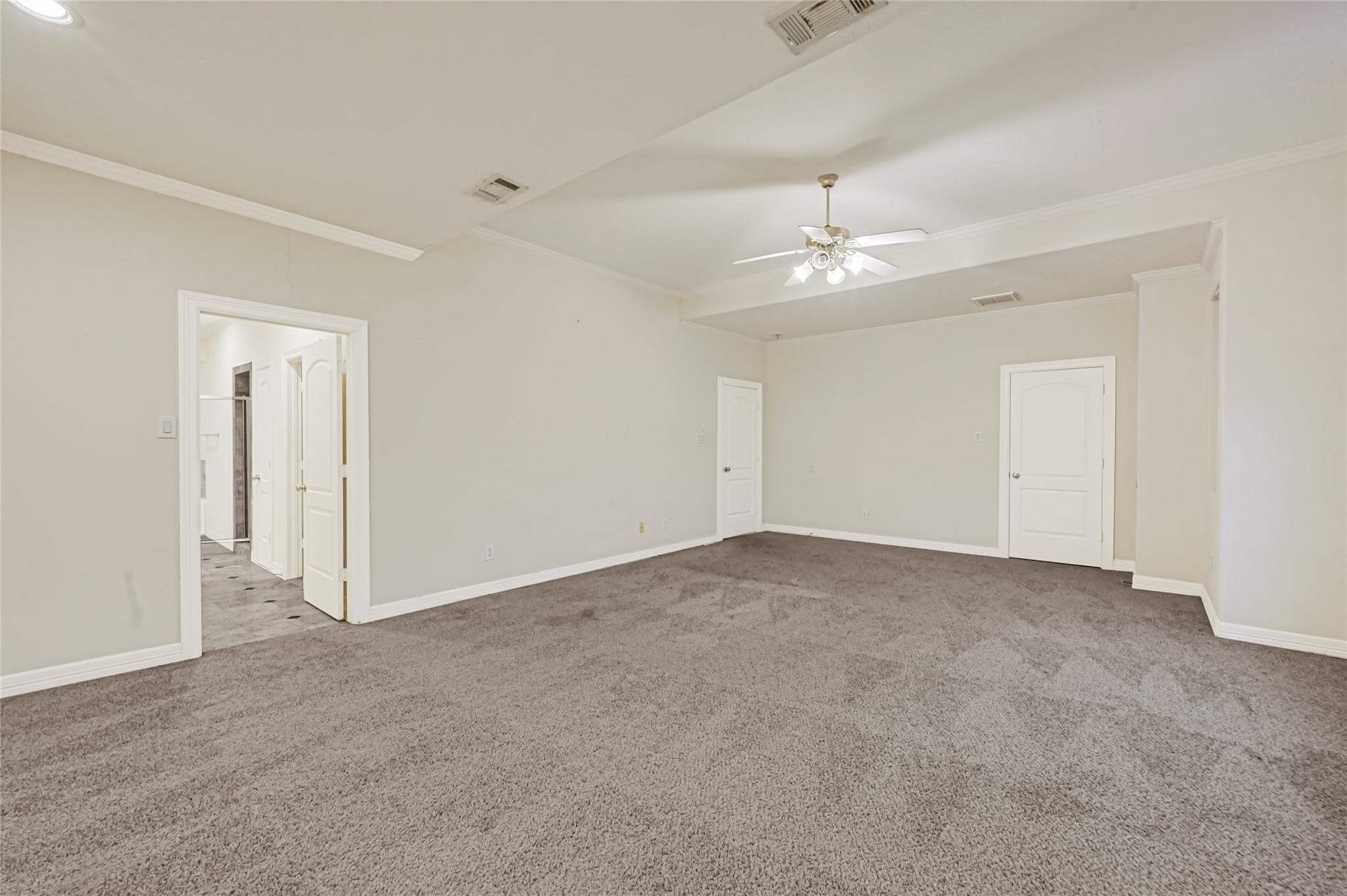 1402 Thompson Street Property Photo 23
