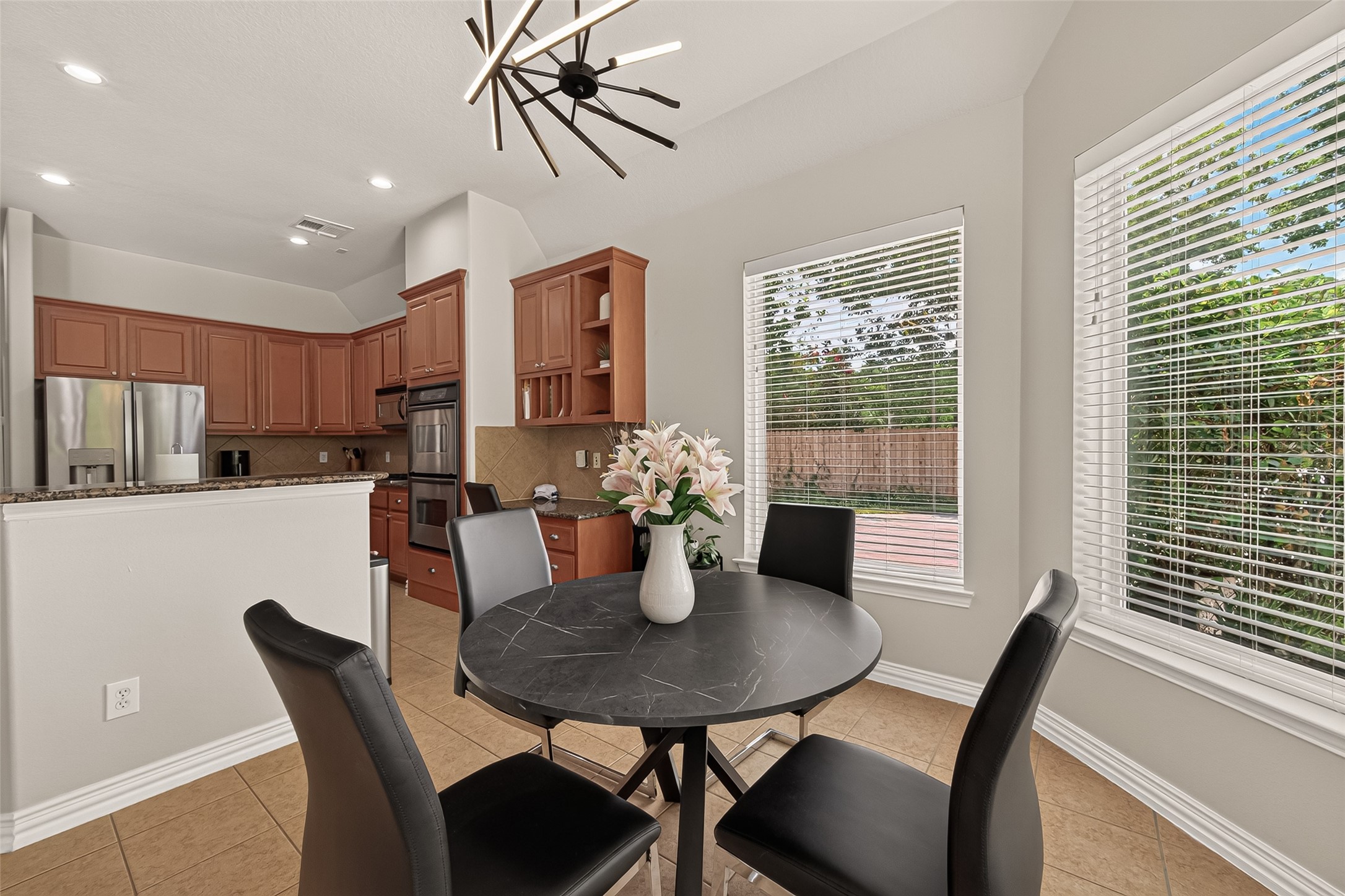 2 S Concord Valley Place Property Photo 16