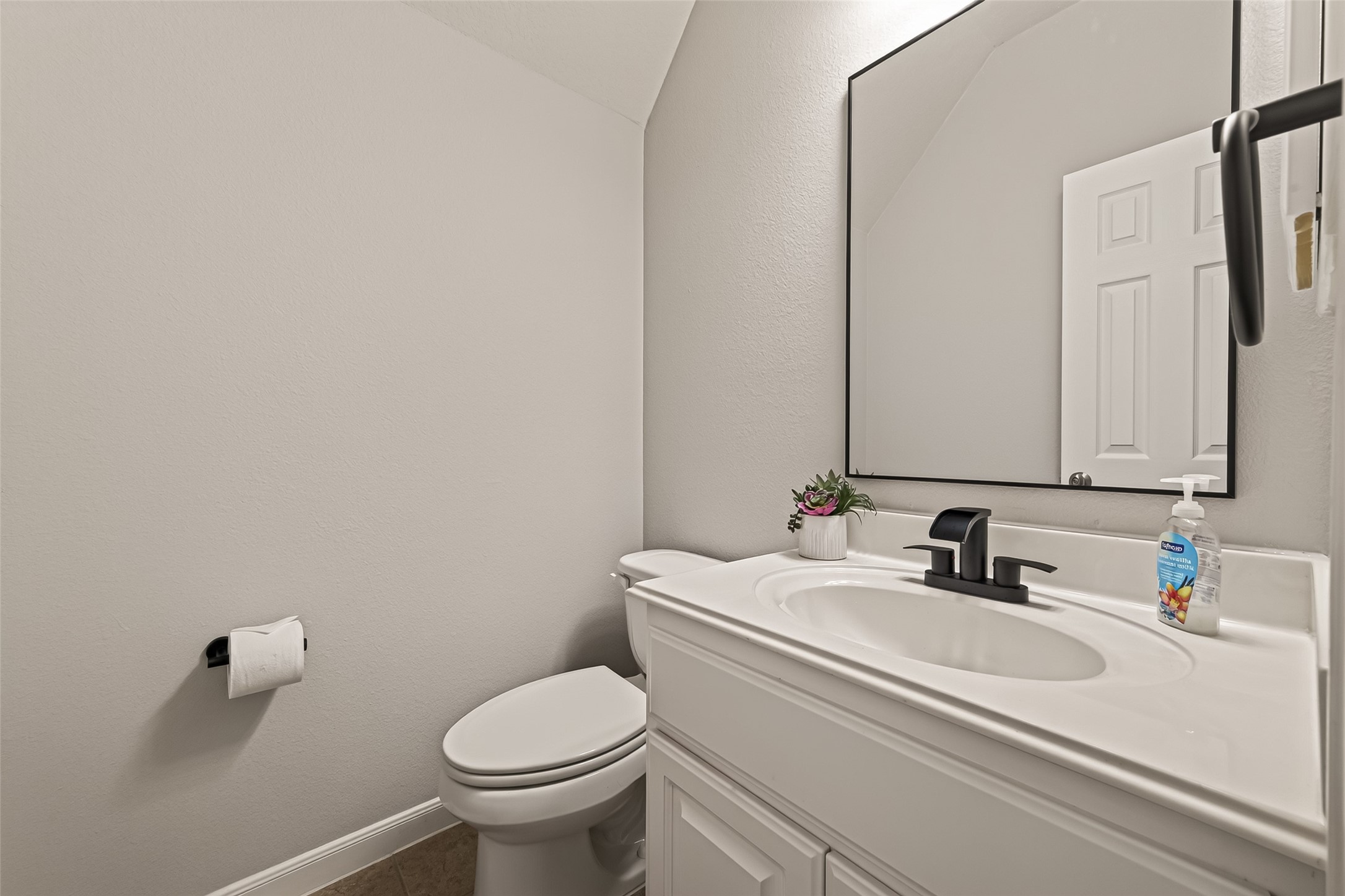 2 S Concord Valley Place Property Photo 27