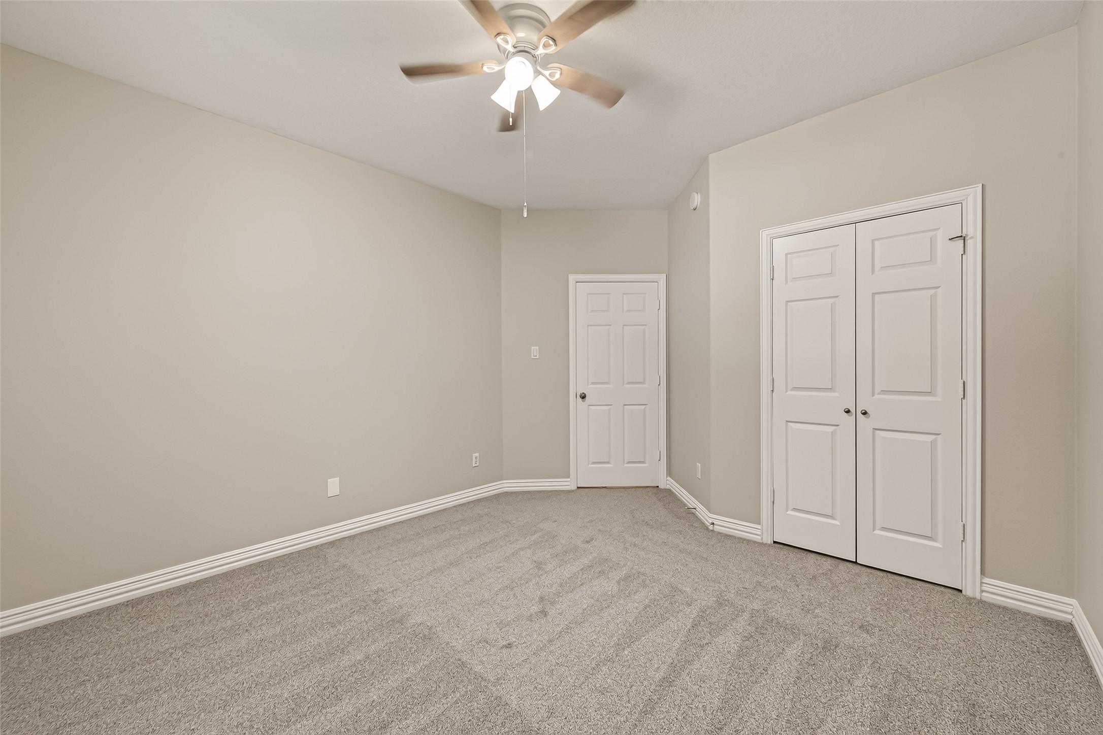 2 S Concord Valley Place Property Photo 31