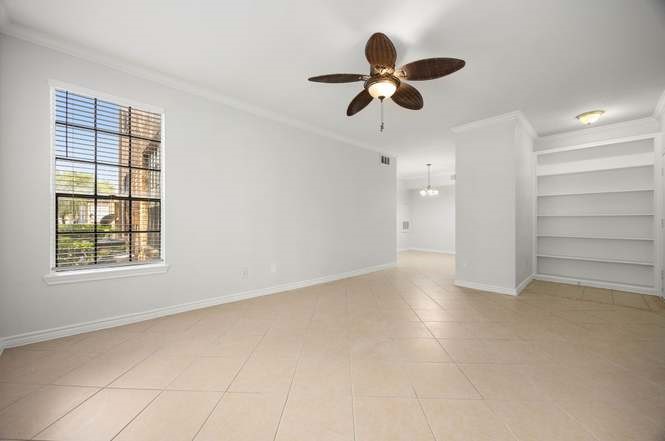2255 Braeswood Park Drive 257 Property Photo 10