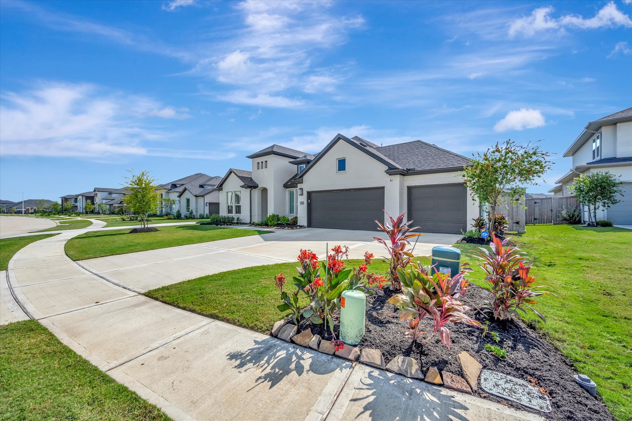 2108 Lila Sky Lane Property Photo 3