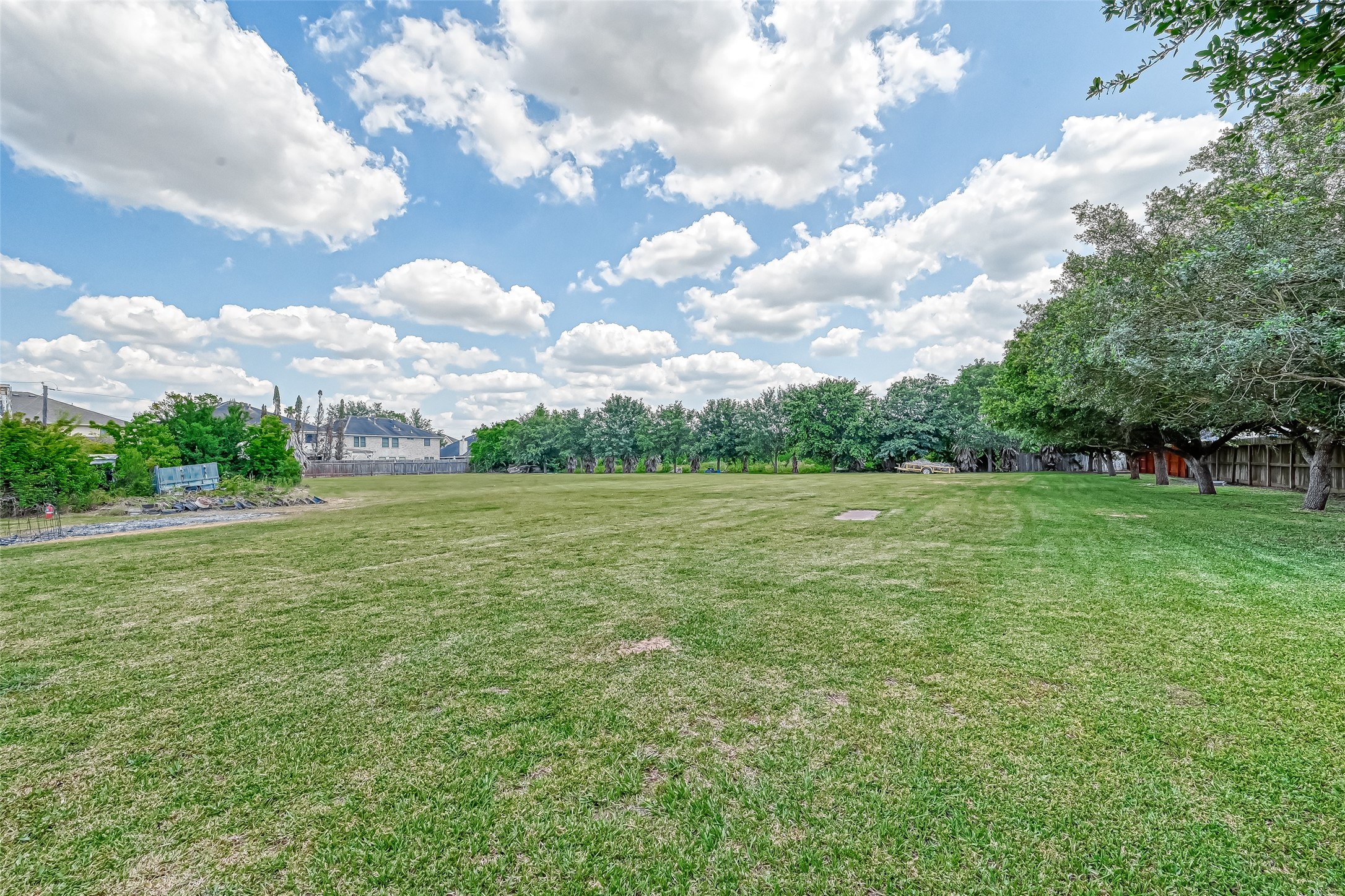 11211 S Dargail Street Property Photo 13