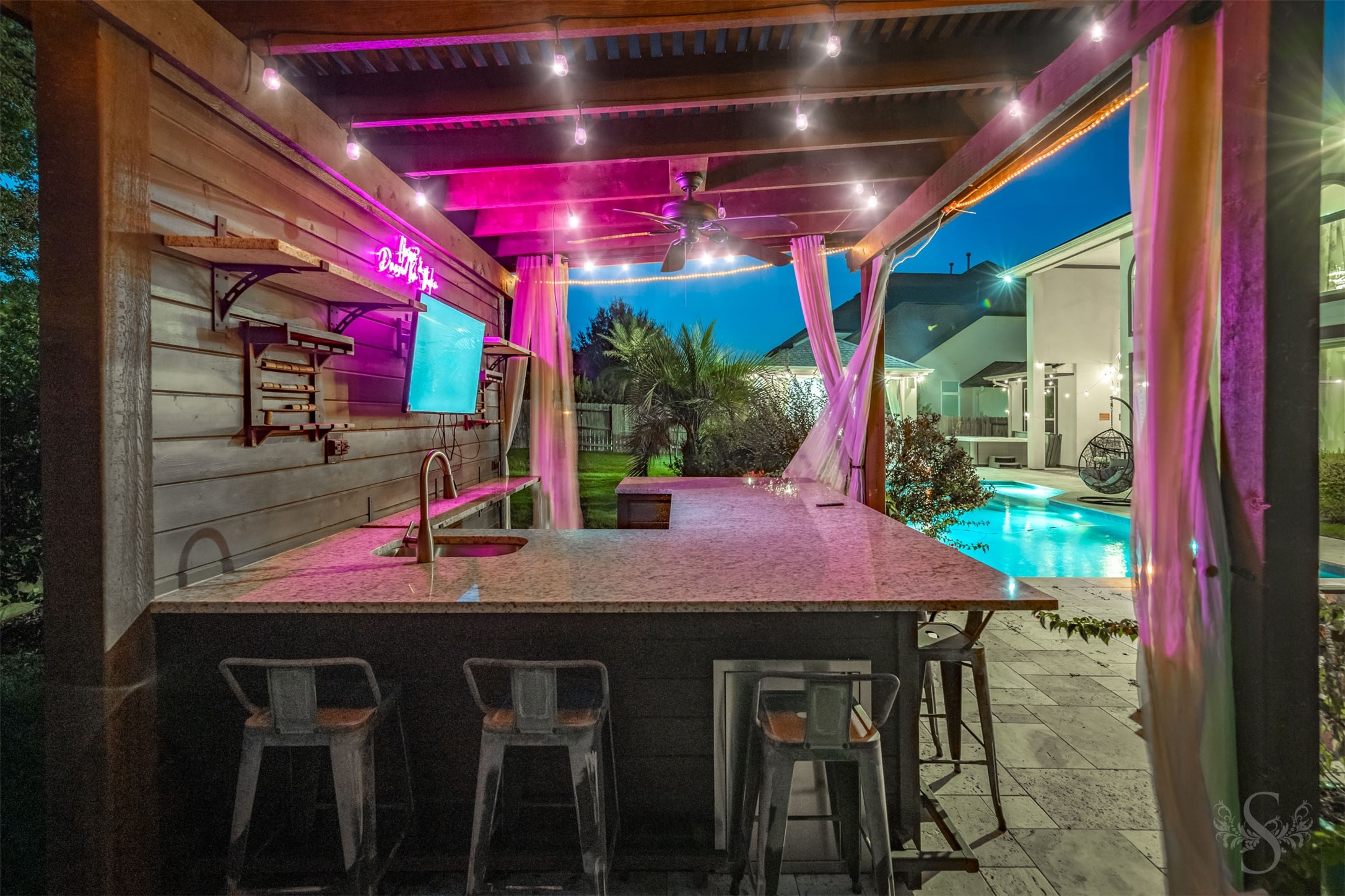 3014 Brighton Sky Lane Property Photo 6